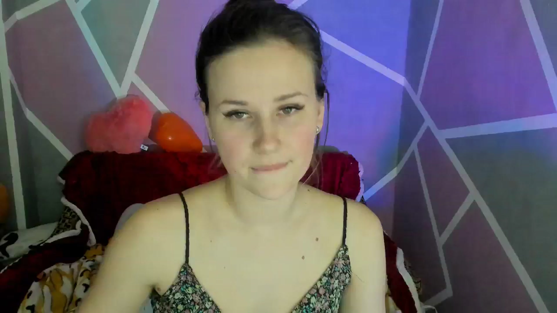 Gallery image thumbnail from Sexy_Ukr's myfreecams stream on, 02/24/2024, 19:23 image 19 of 20
