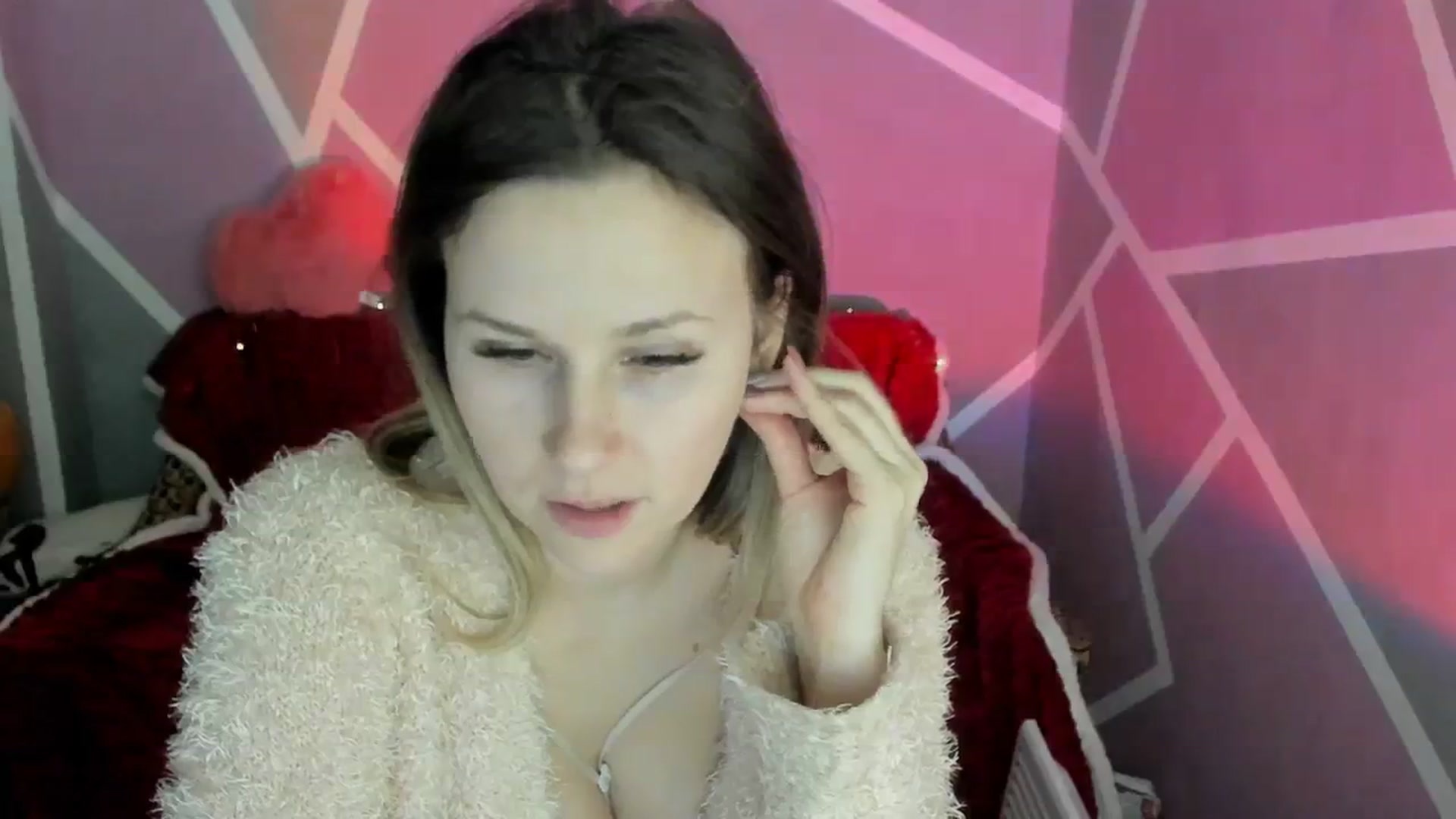 Gallery image thumbnail from Sexy_Ukr's myfreecams stream on, 02/28/2024, 15:48 image 3 of 20