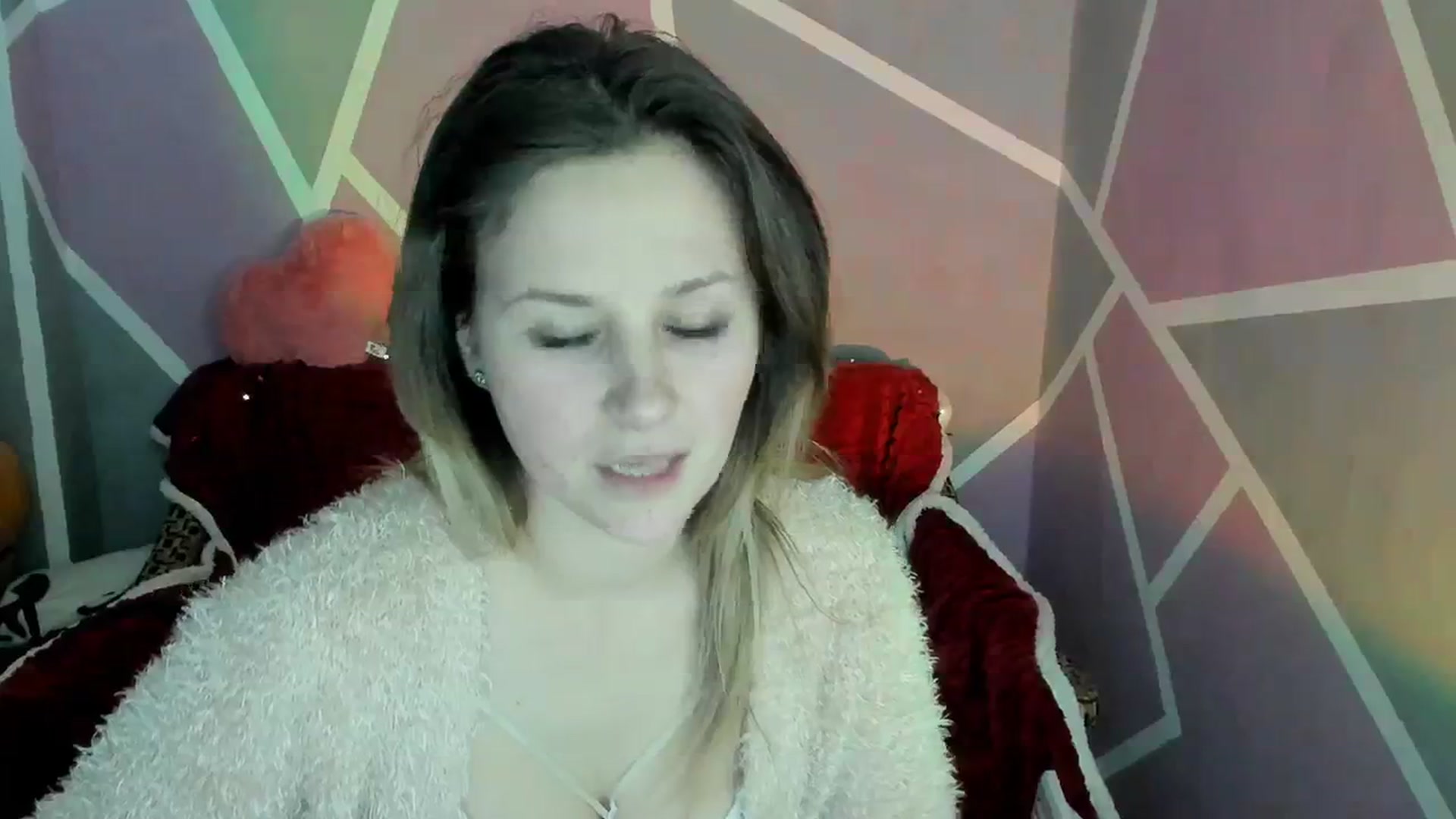 Gallery image thumbnail from Sexy_Ukr's myfreecams stream on, 02/28/2024, 18:04 image 14 of 20