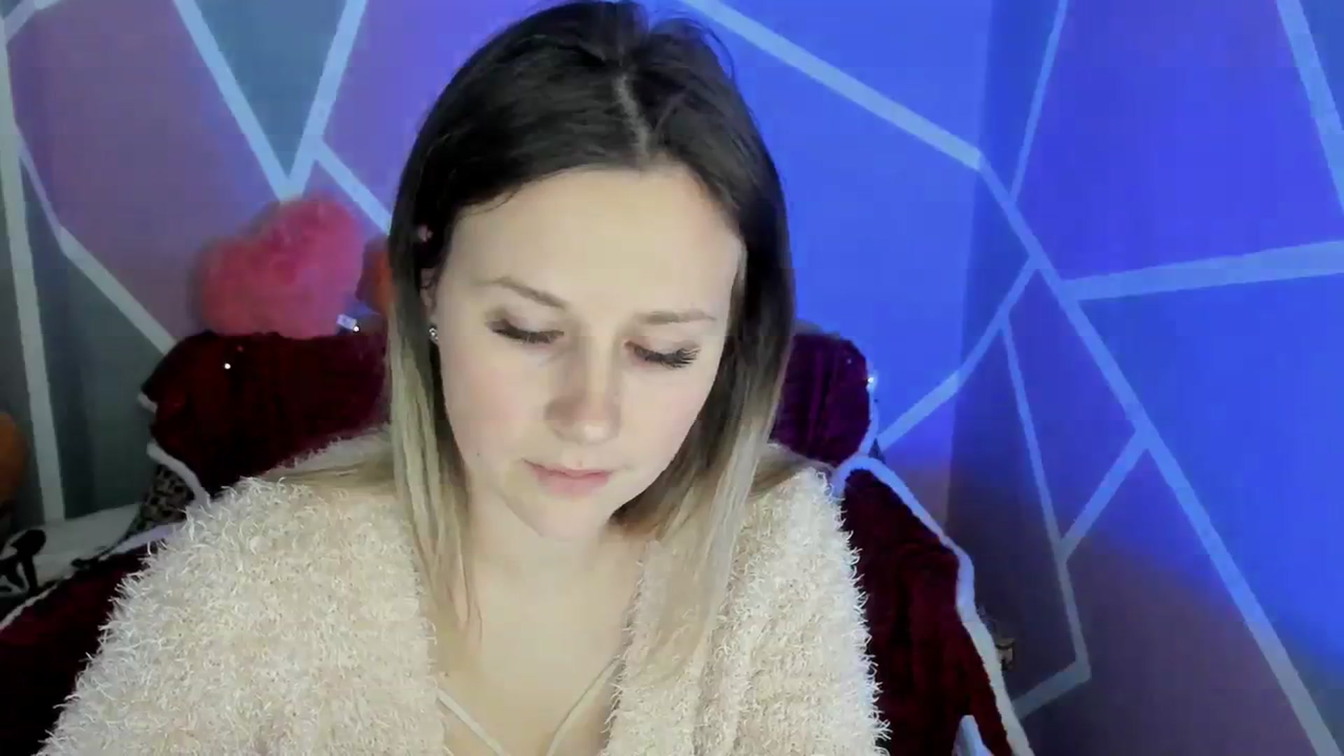 Gallery image thumbnail from Sexy_Ukr's myfreecams stream on, 02/28/2024, 18:04 image 5 of 20
