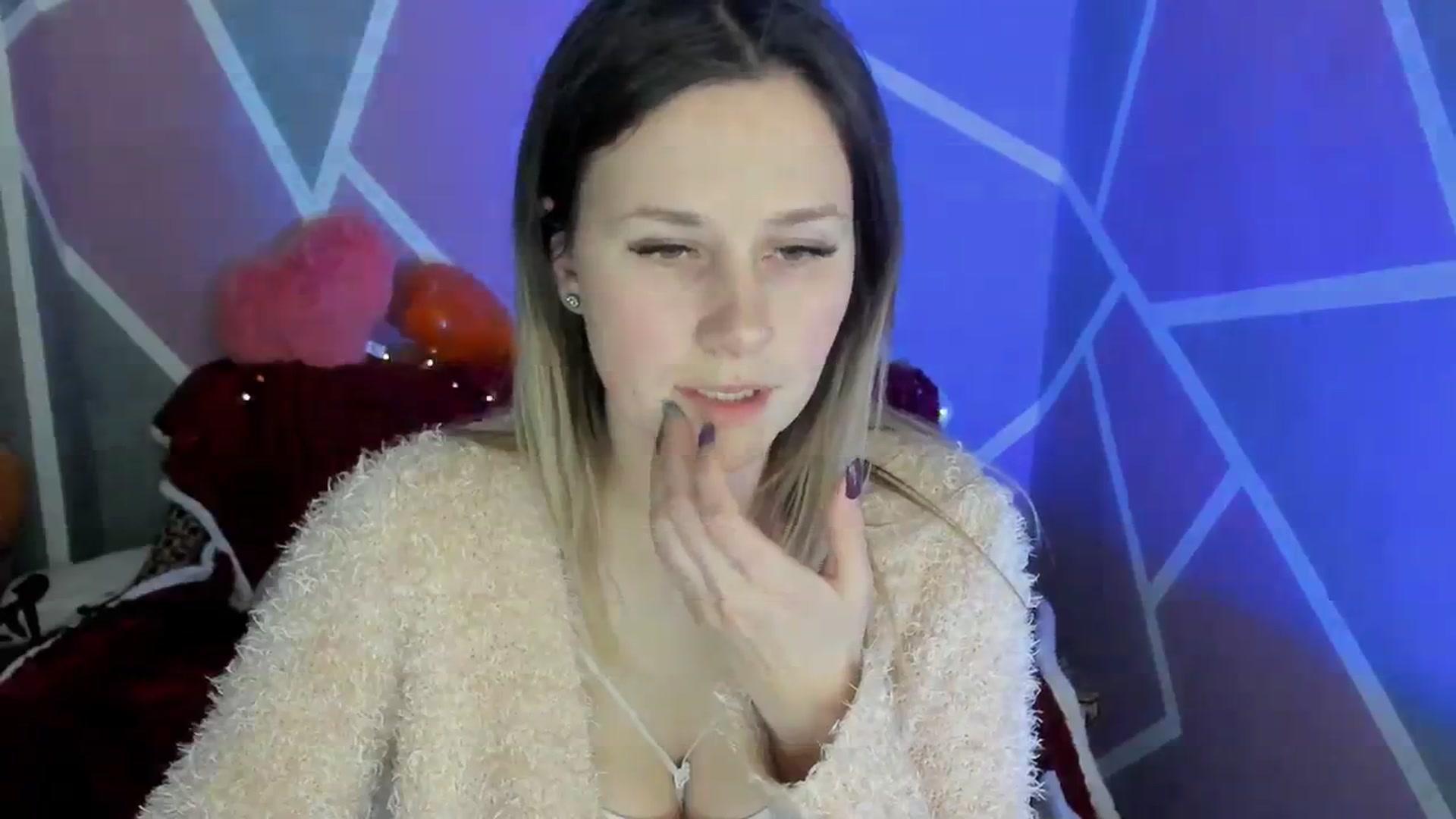 Gallery image thumbnail from Sexy_Ukr's myfreecams stream on, 02/28/2024, 18:04 image 8 of 20