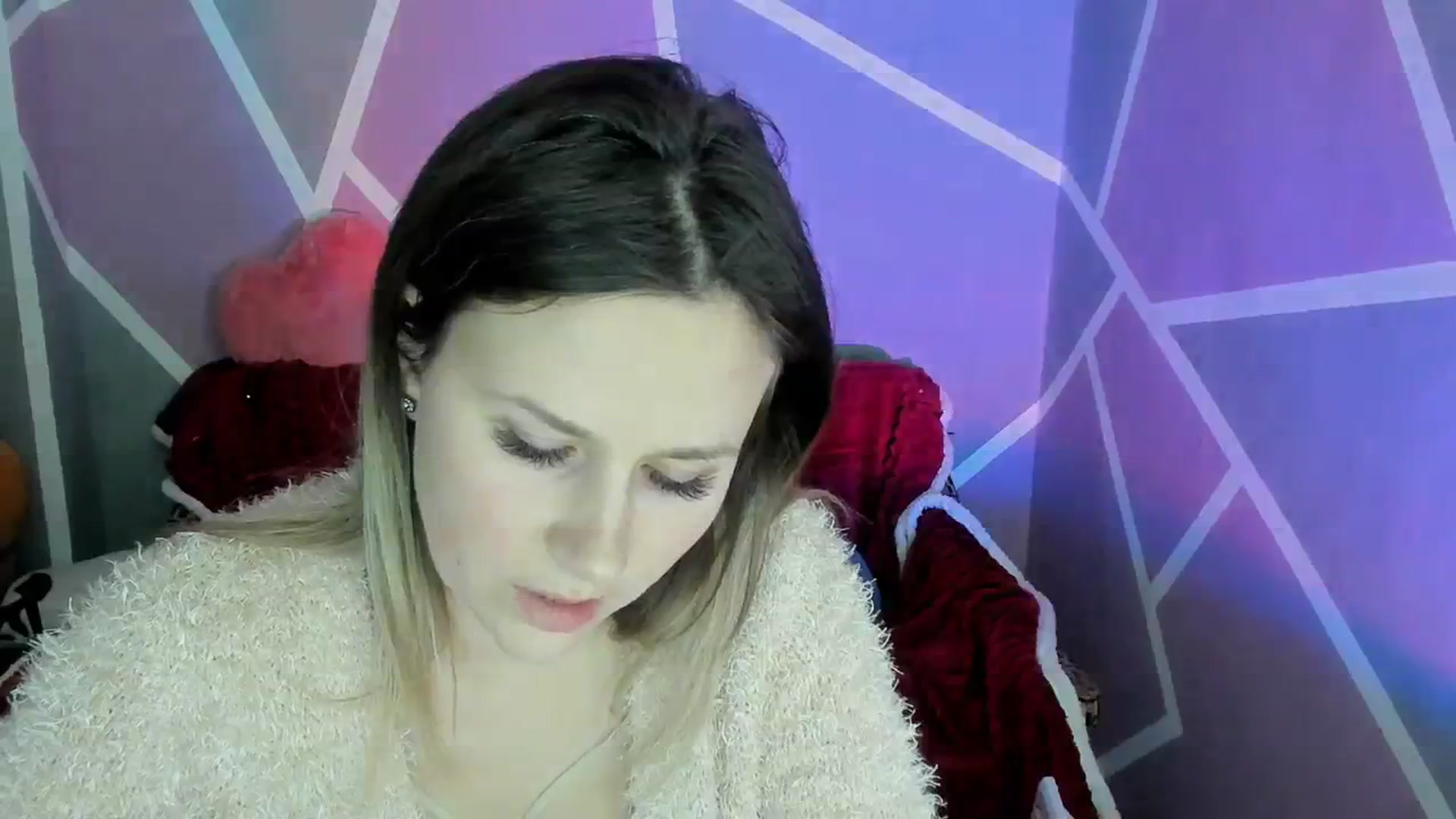Gallery image thumbnail from Sexy_Ukr's myfreecams stream on, 02/28/2024, 18:04 image 4 of 20