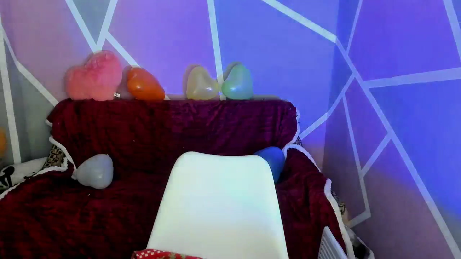 Gallery image thumbnail from Sexy_Ukr's myfreecams stream on, 03/02/2024, 18:31 image 2 of 20