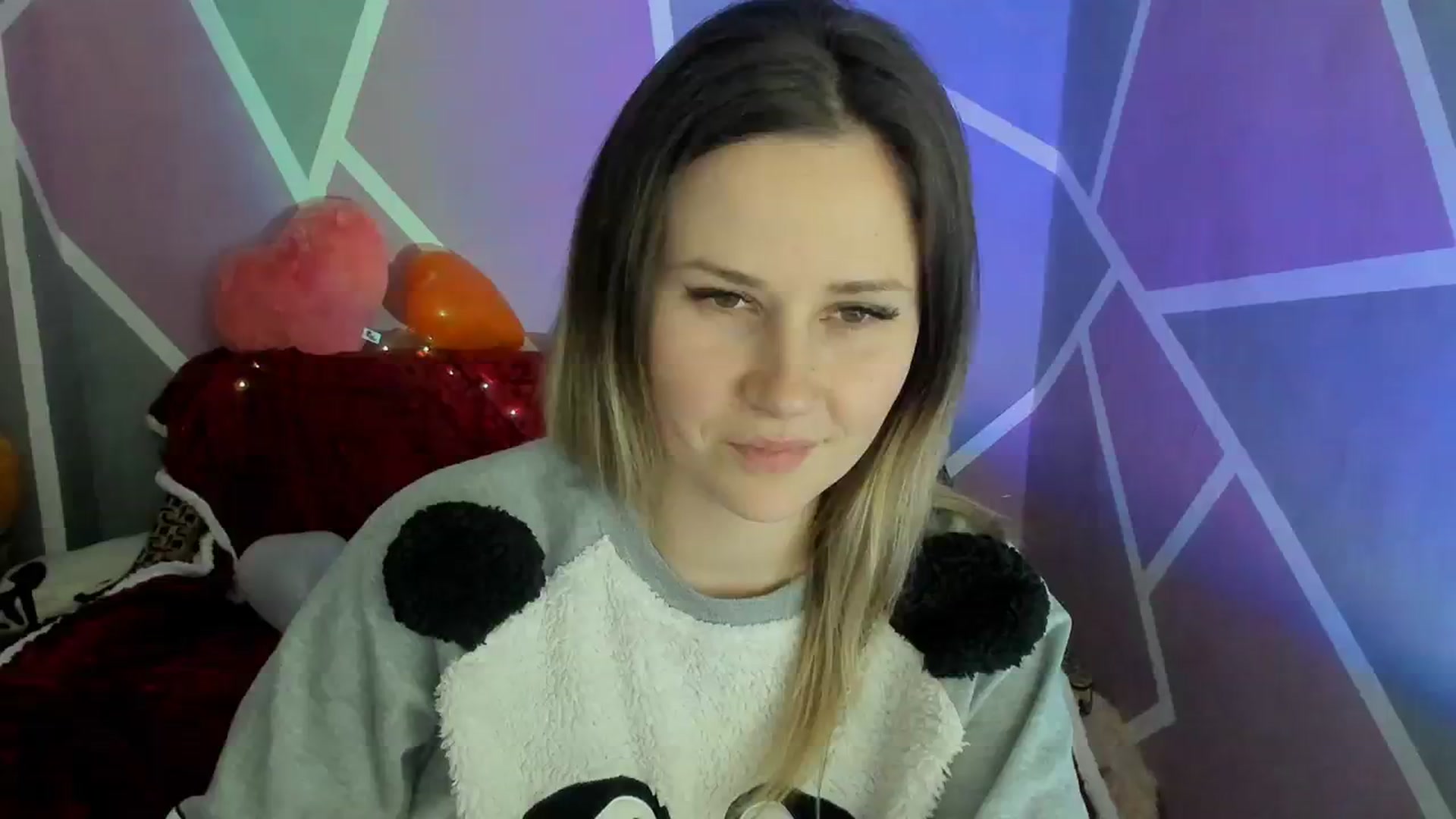 Gallery image thumbnail from Sexy_Ukr's myfreecams stream on, 03/06/2024, 18:40 image 6 of 20
