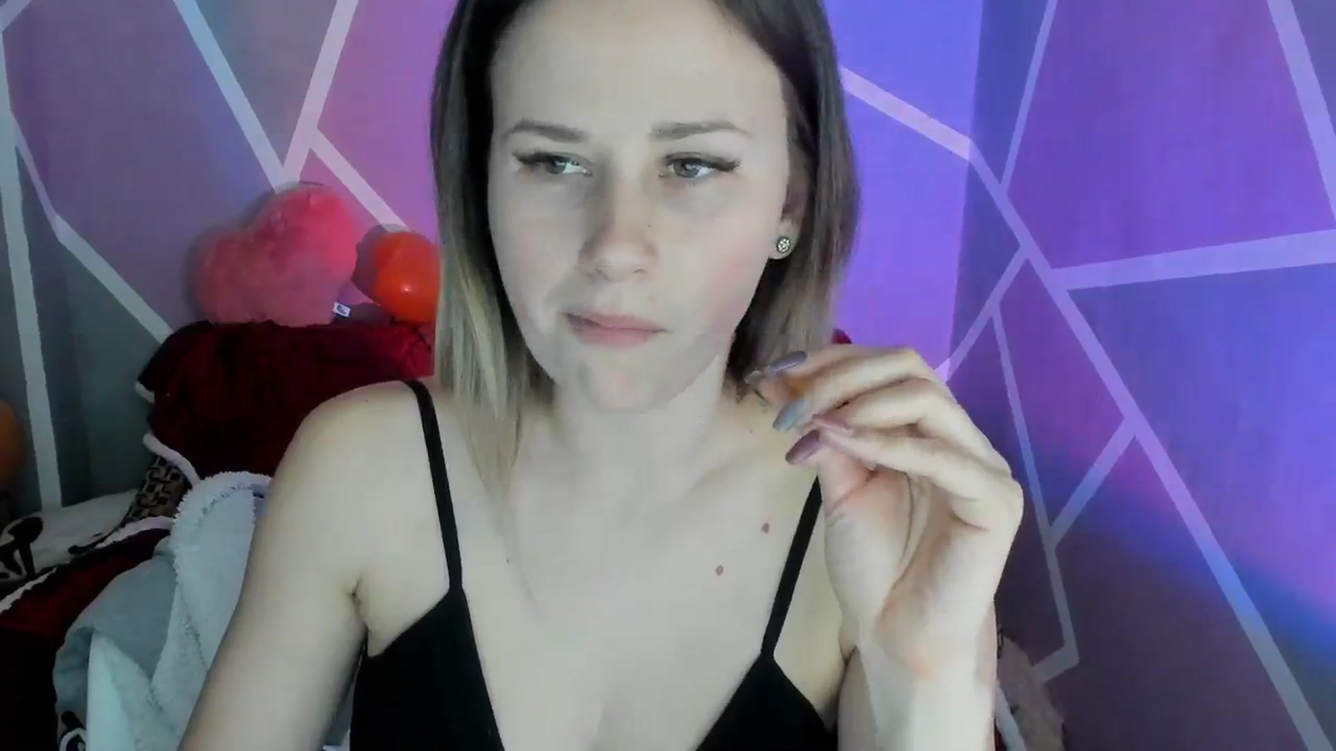 Gallery image thumbnail from Sexy_Ukr's myfreecams stream on, 03/06/2024, 20:09 image 6 of 20