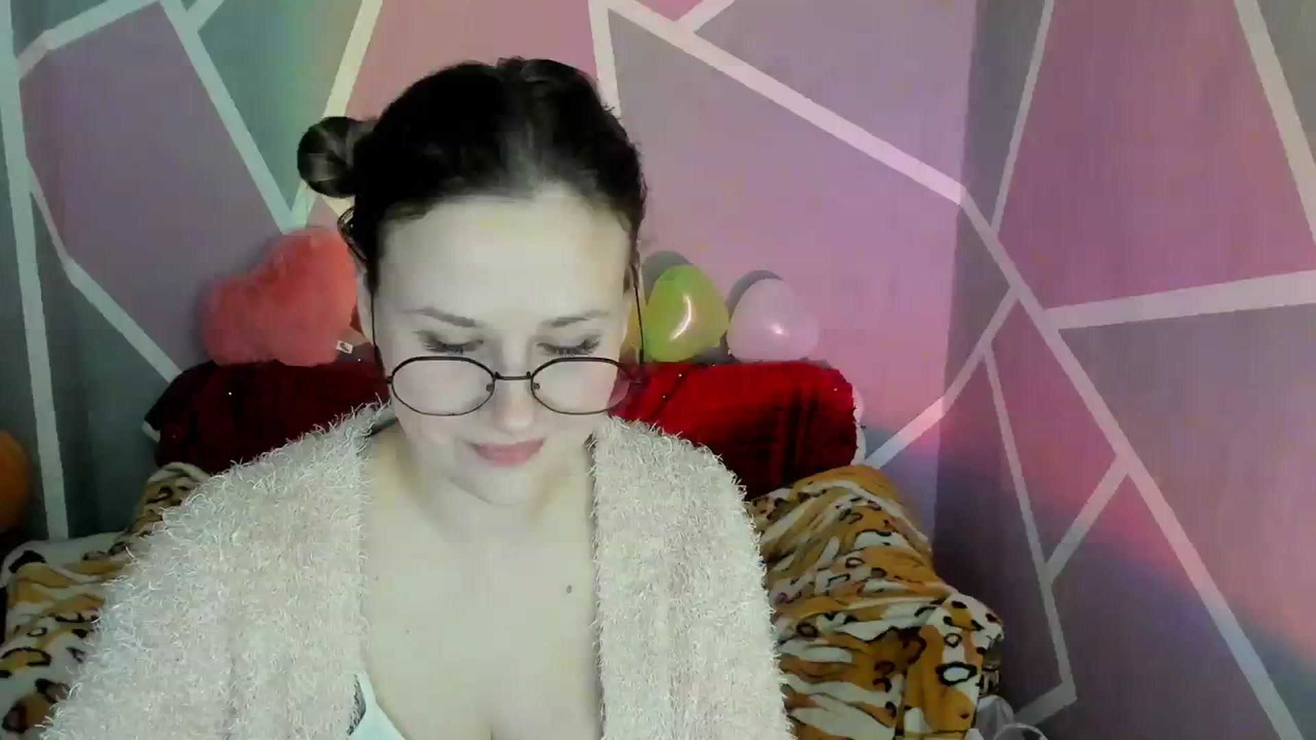 Gallery image thumbnail from Sexy_Ukr's myfreecams stream on, 03/10/2024, 18:24 image 2 of 20