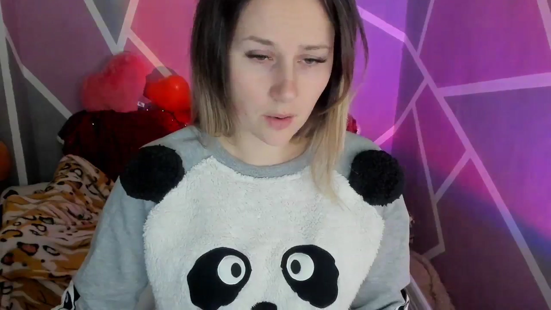 Gallery image thumbnail from Sexy_Ukr's myfreecams stream on, 03/11/2024, 18:53 image 9 of 20