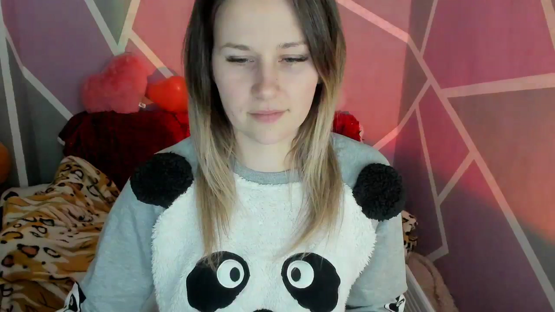 Gallery image thumbnail from Sexy_Ukr's myfreecams stream on, 03/11/2024, 18:53 image 18 of 20