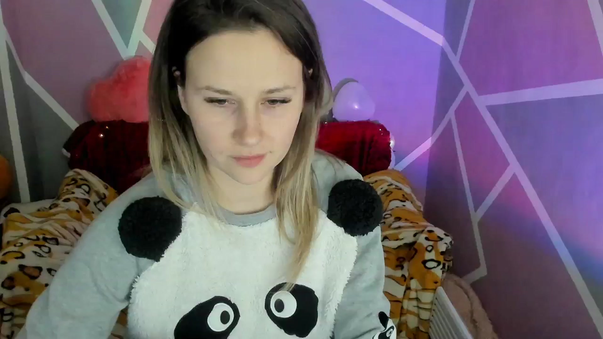 Gallery image thumbnail from Sexy_Ukr's myfreecams stream on, 03/11/2024, 18:53 image 1 of 20