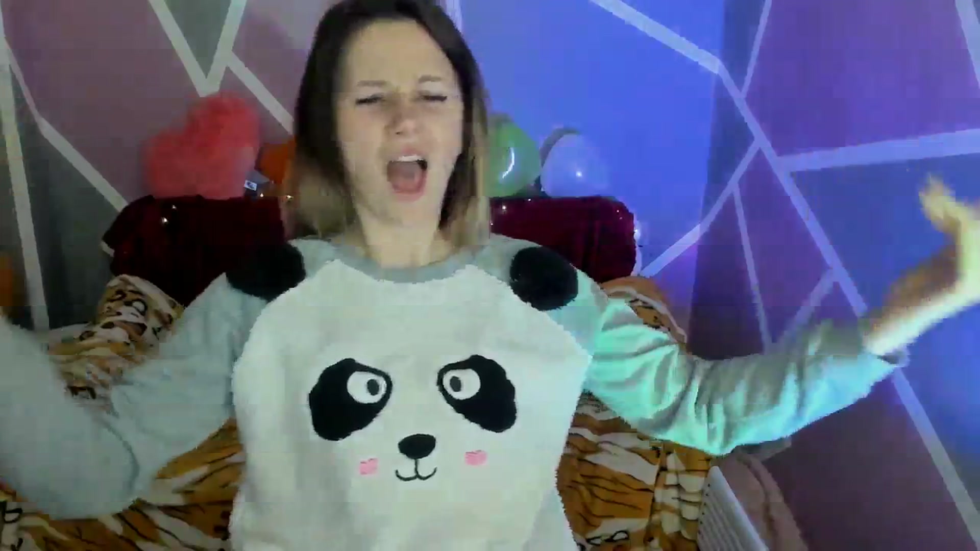 Gallery image thumbnail from Sexy_Ukr's myfreecams stream on, 03/11/2024, 18:53 image 8 of 20