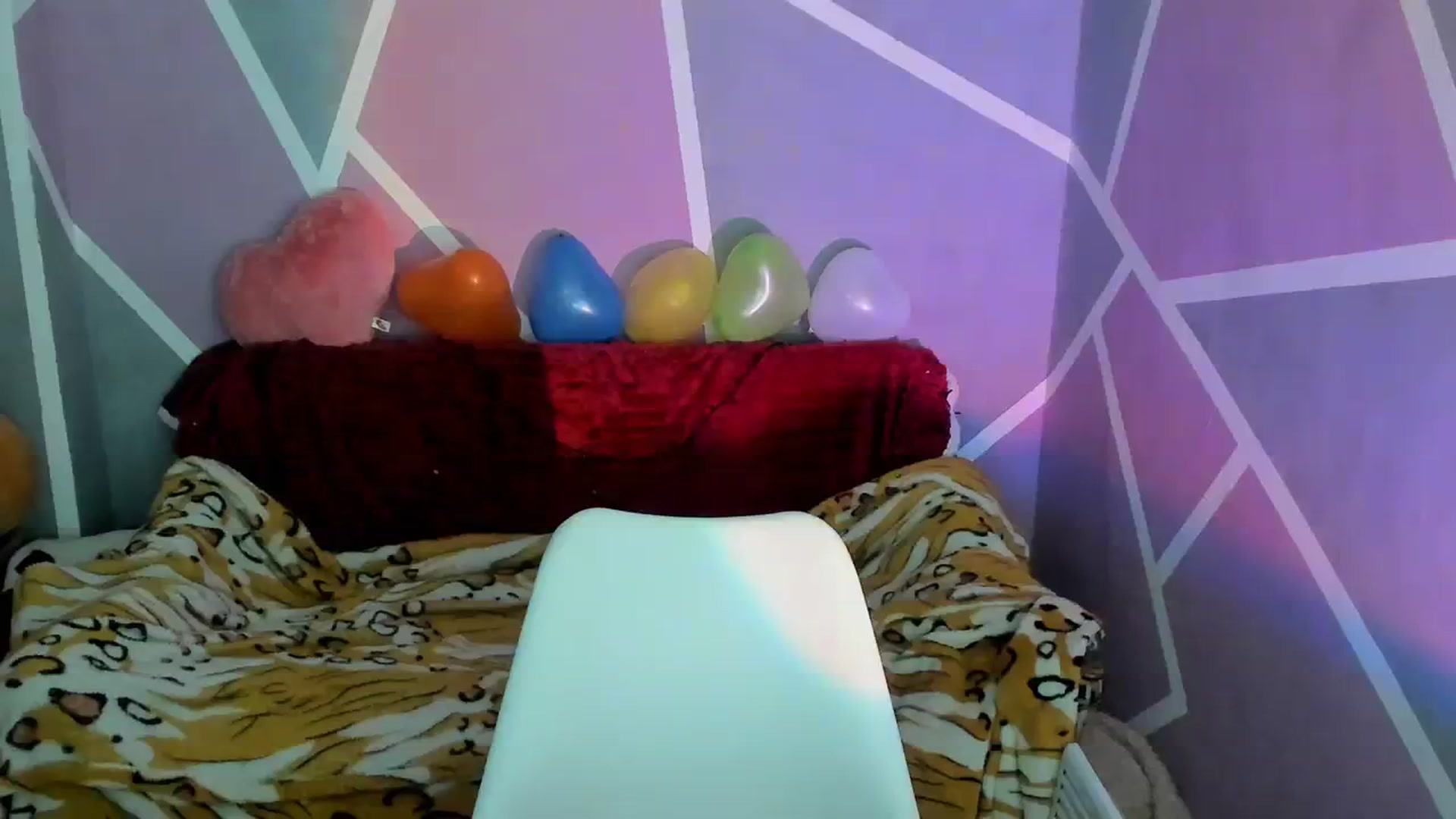 Gallery image thumbnail from Sexy_Ukr's myfreecams stream on, 03/11/2024, 20:06 image 12 of 20