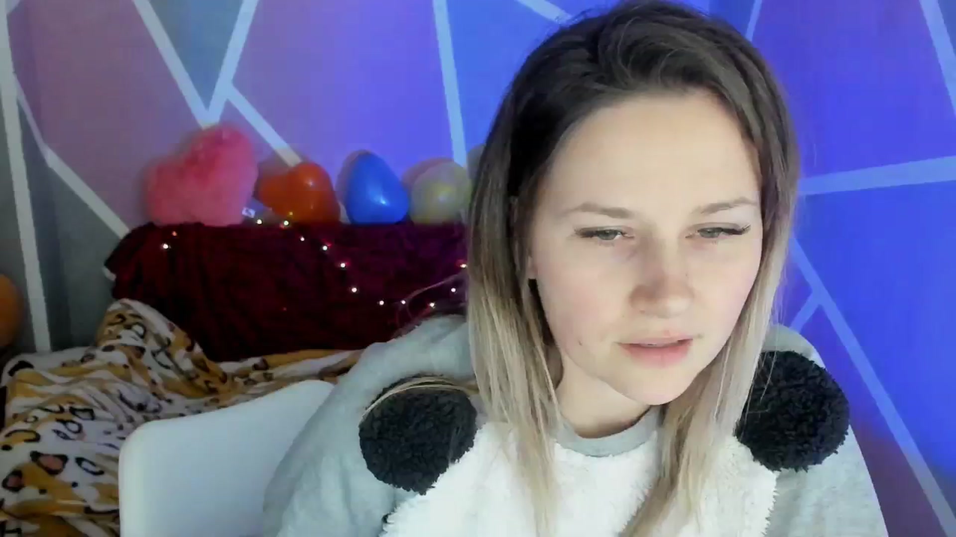 Gallery image thumbnail from Sexy_Ukr's myfreecams stream on, 03/11/2024, 20:06 image 9 of 20