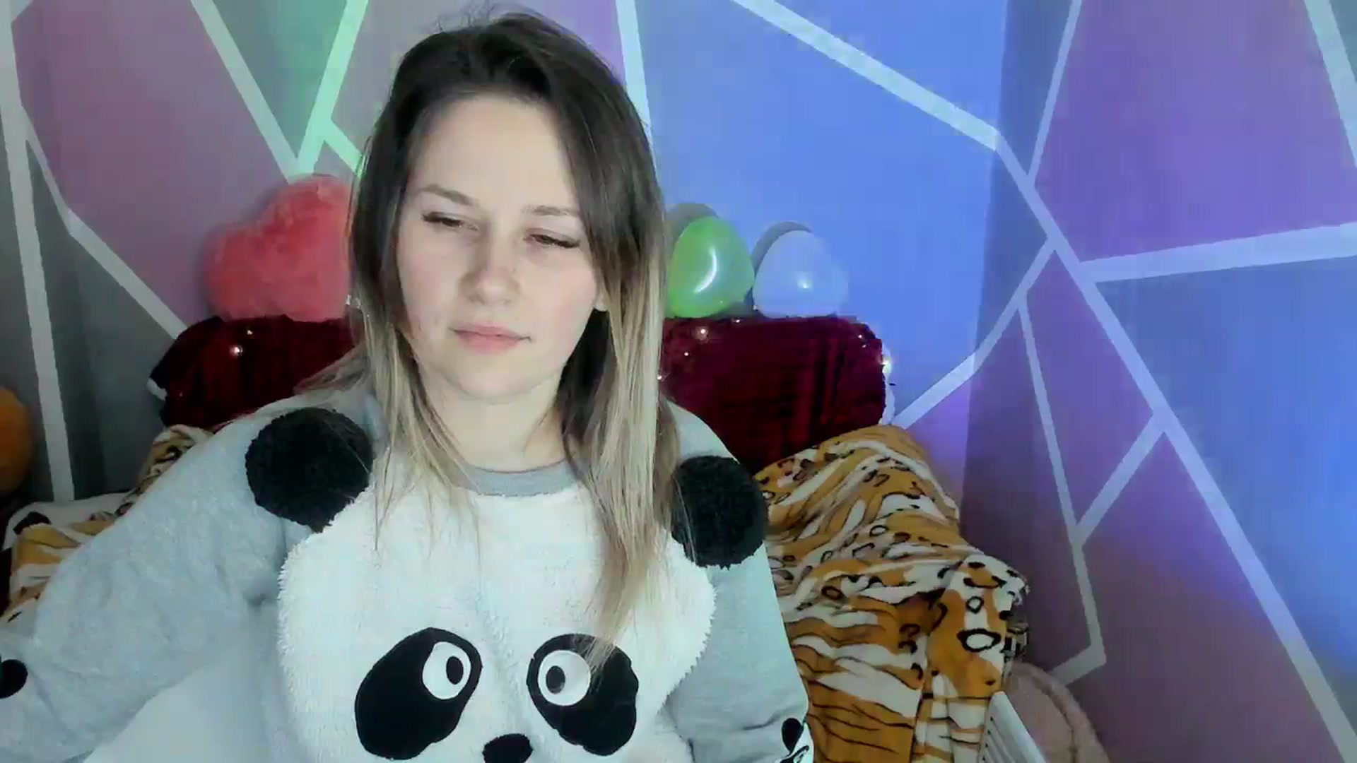 Gallery image thumbnail from Sexy_Ukr's myfreecams stream on, 03/11/2024, 20:06 image 4 of 20