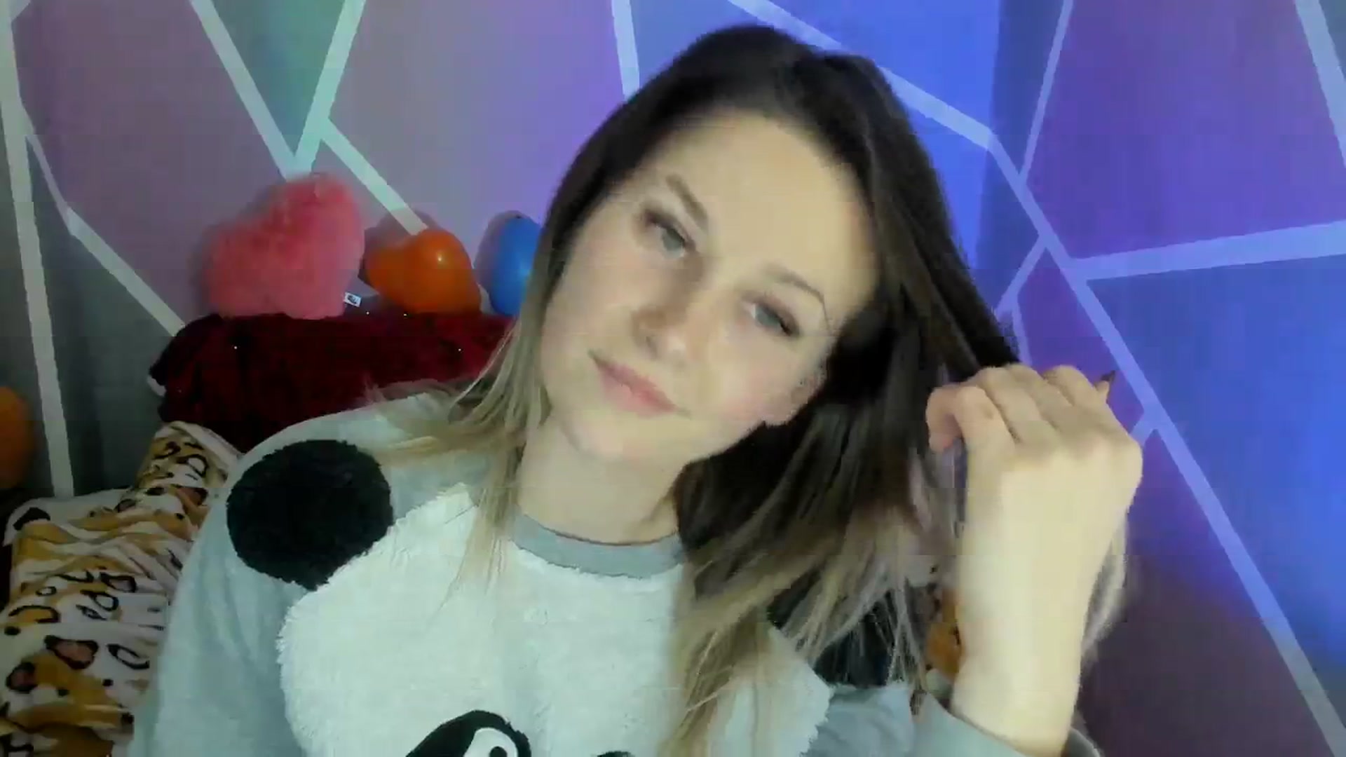 Gallery image thumbnail from Sexy_Ukr's myfreecams stream on, 03/11/2024, 20:06 image 10 of 20