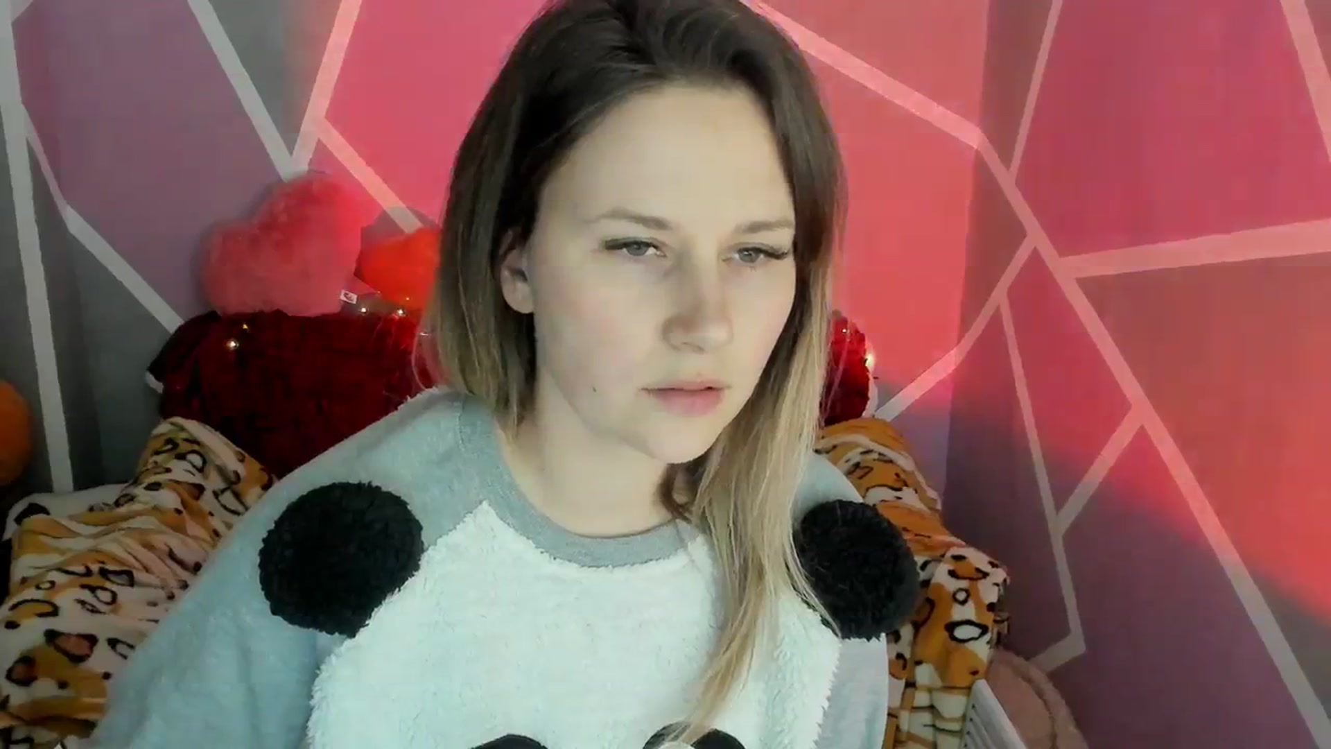 Gallery image thumbnail from Sexy_Ukr's myfreecams stream on, 03/11/2024, 20:06 image 18 of 20