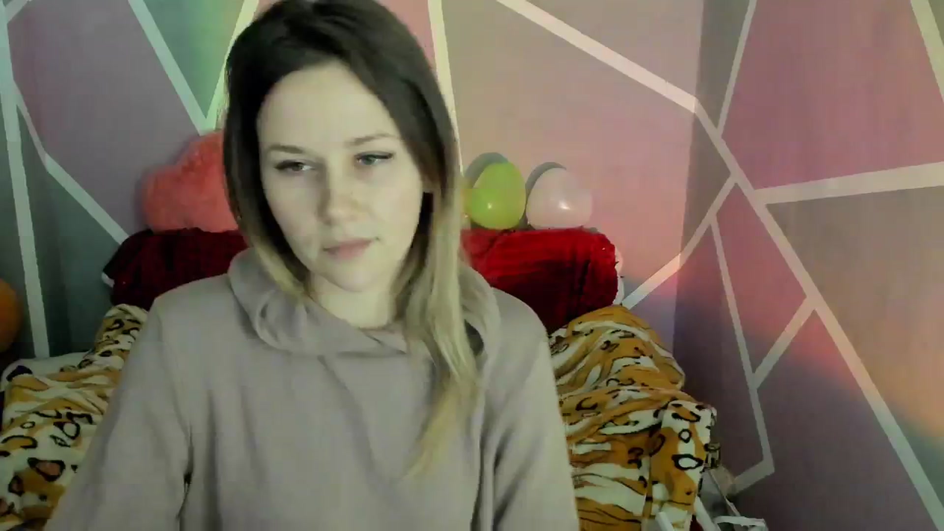 Gallery image thumbnail from Sexy_Ukr's myfreecams stream on, 03/12/2024, 17:22 image 7 of 20