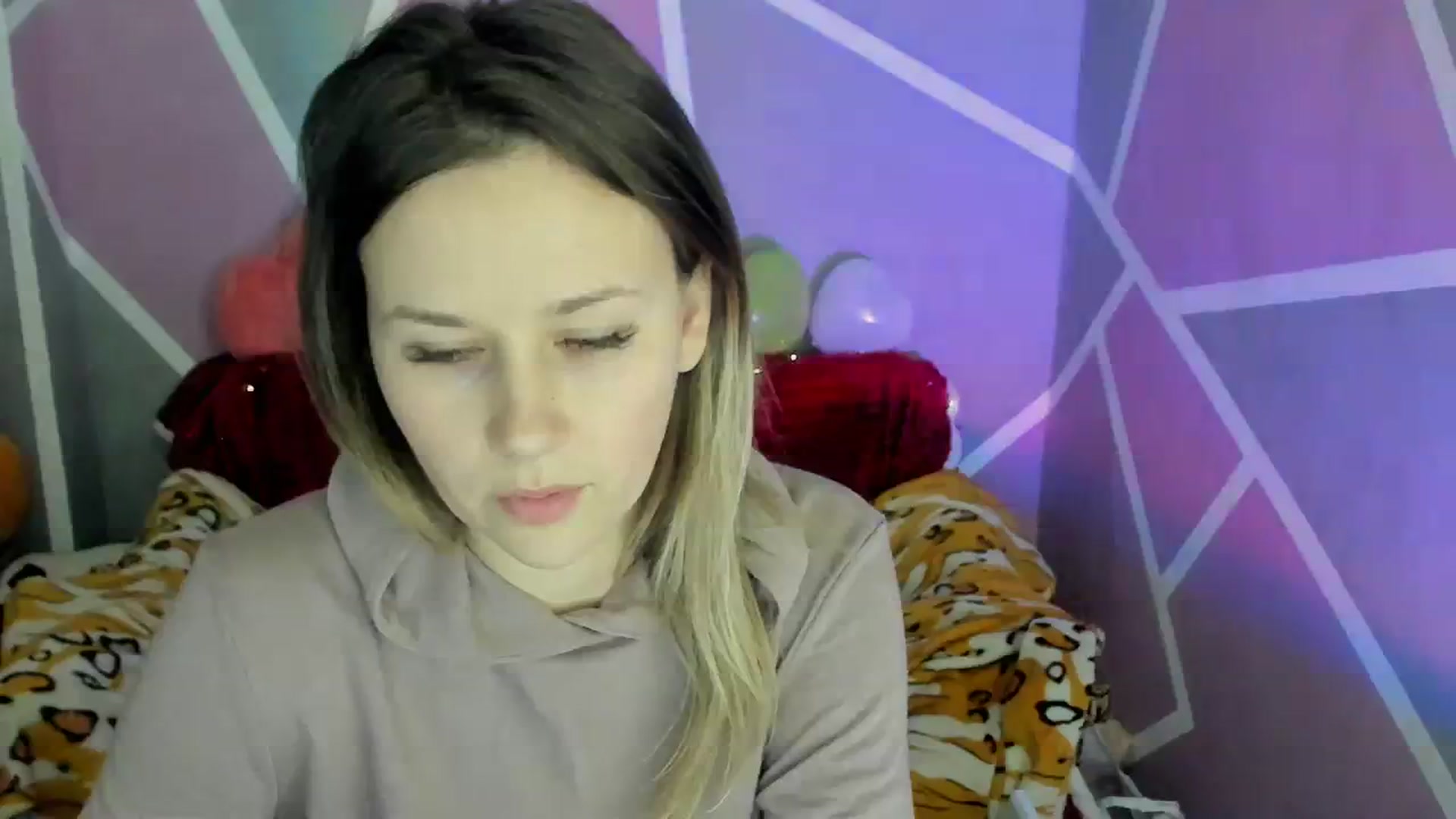 Gallery image thumbnail from Sexy_Ukr's myfreecams stream on, 03/12/2024, 17:22 image 3 of 20