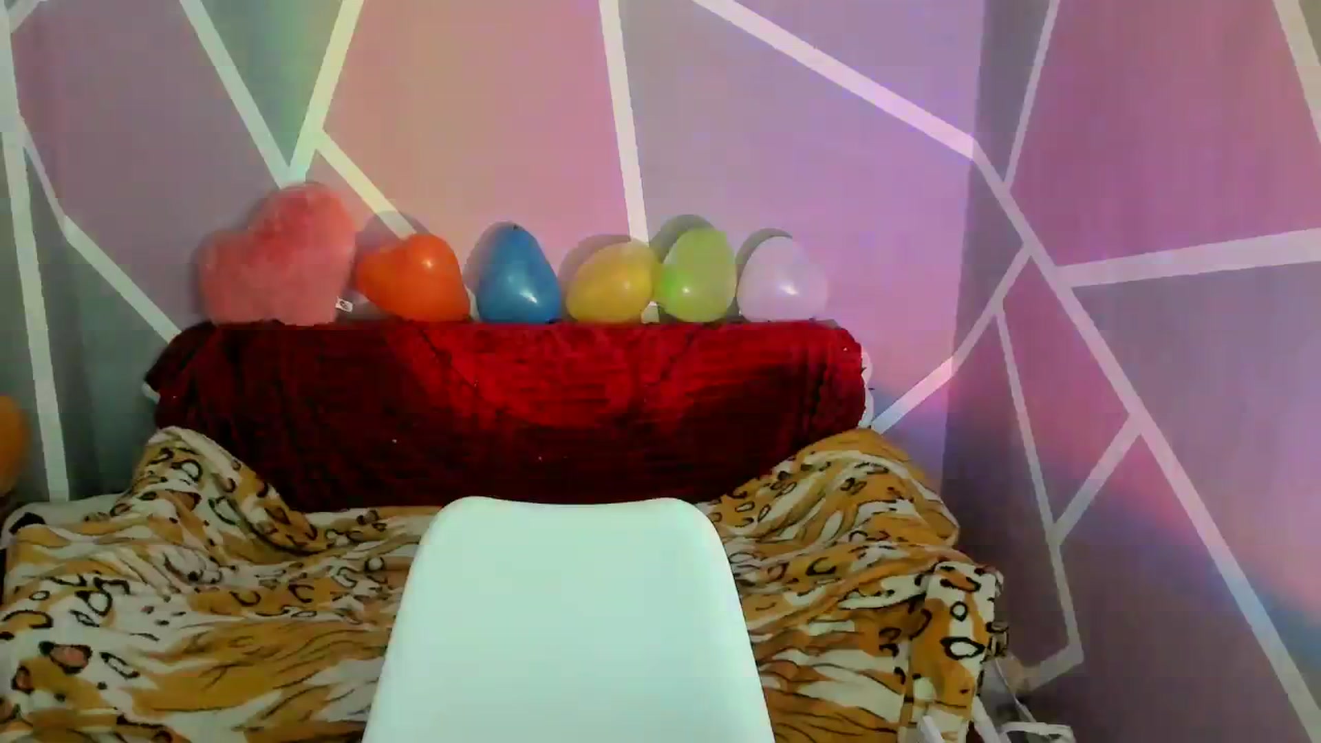 Gallery image thumbnail from Sexy_Ukr's myfreecams stream on, 03/12/2024, 19:06 image 3 of 20