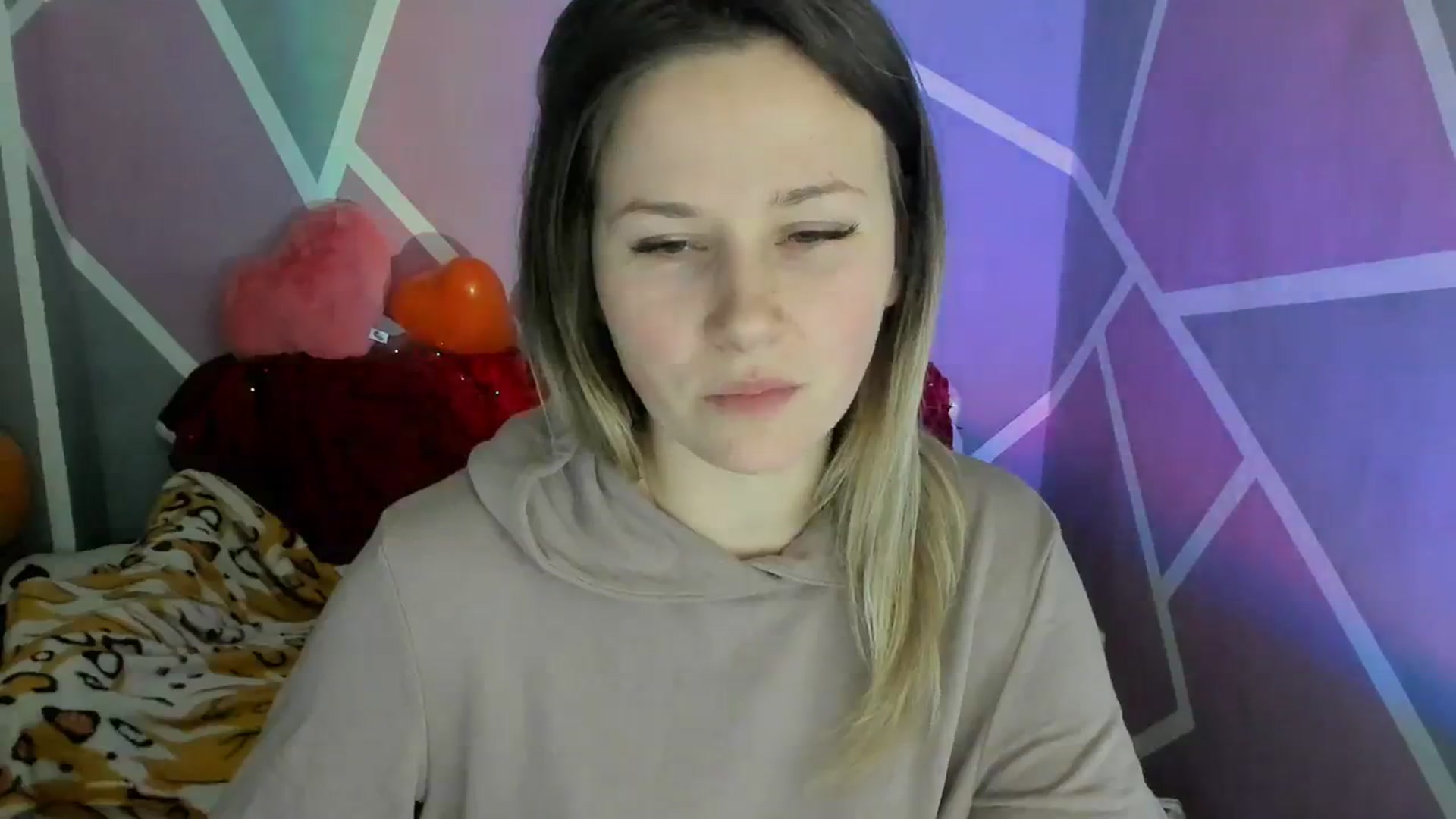 Gallery image thumbnail from Sexy_Ukr's myfreecams stream on, 03/12/2024, 19:06 image 11 of 20