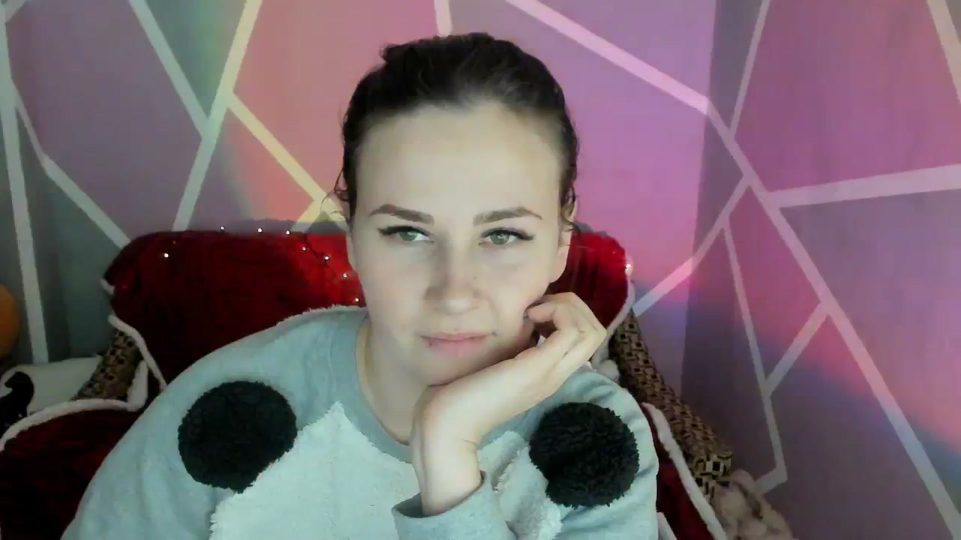 Gallery image thumbnail from Sexy_Ukr's myfreecams stream on, 03/14/2024, 18:36 image 15 of 20