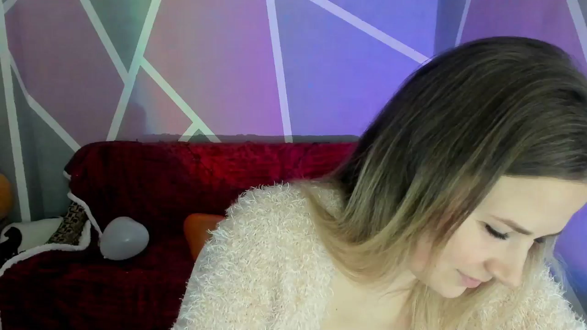Gallery image thumbnail from Sexy_Ukr's myfreecams stream on, 03/15/2024, 18:12 image 4 of 20