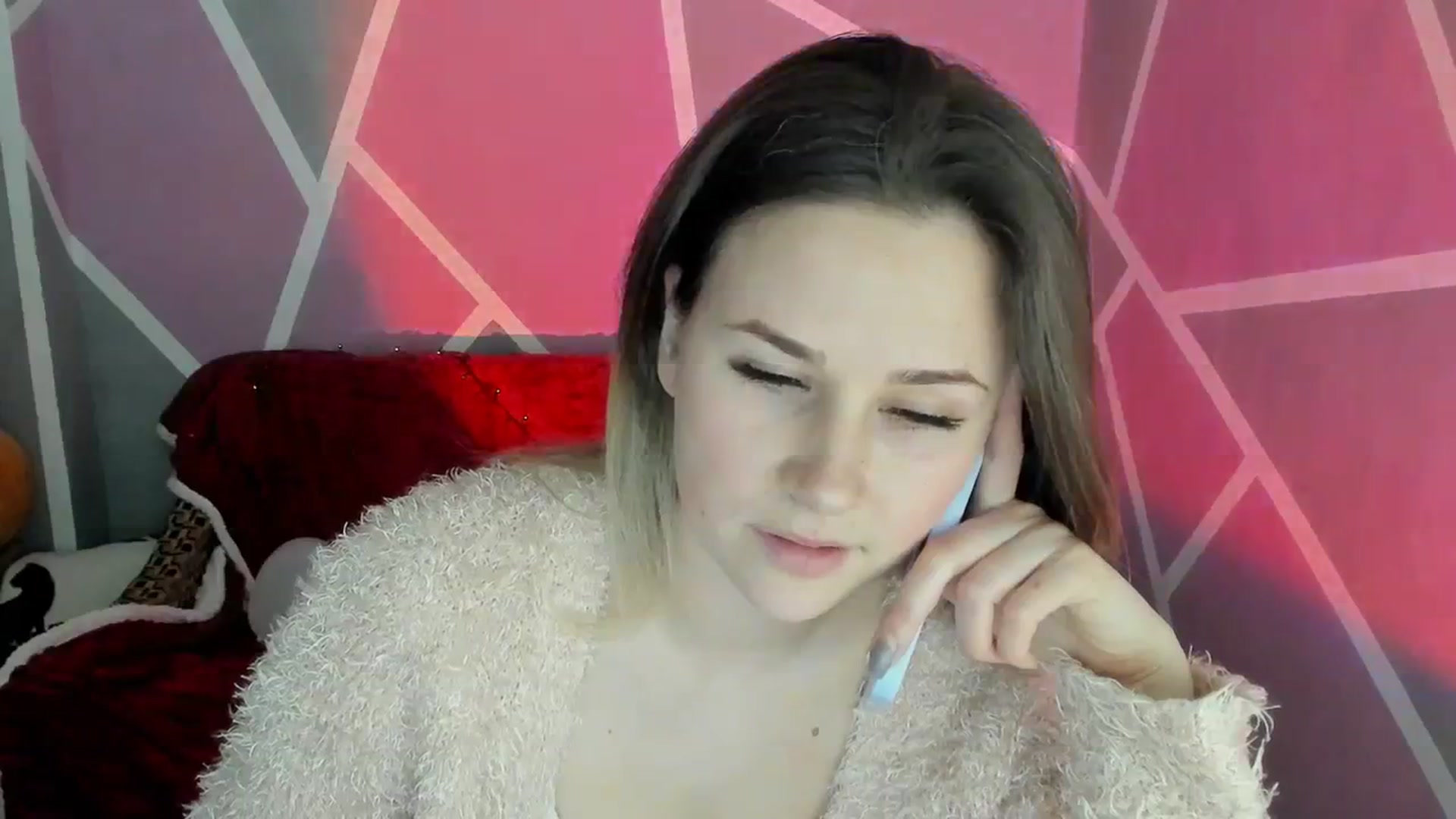 Gallery image thumbnail from Sexy_Ukr's myfreecams stream on, 03/15/2024, 18:12 image 13 of 20