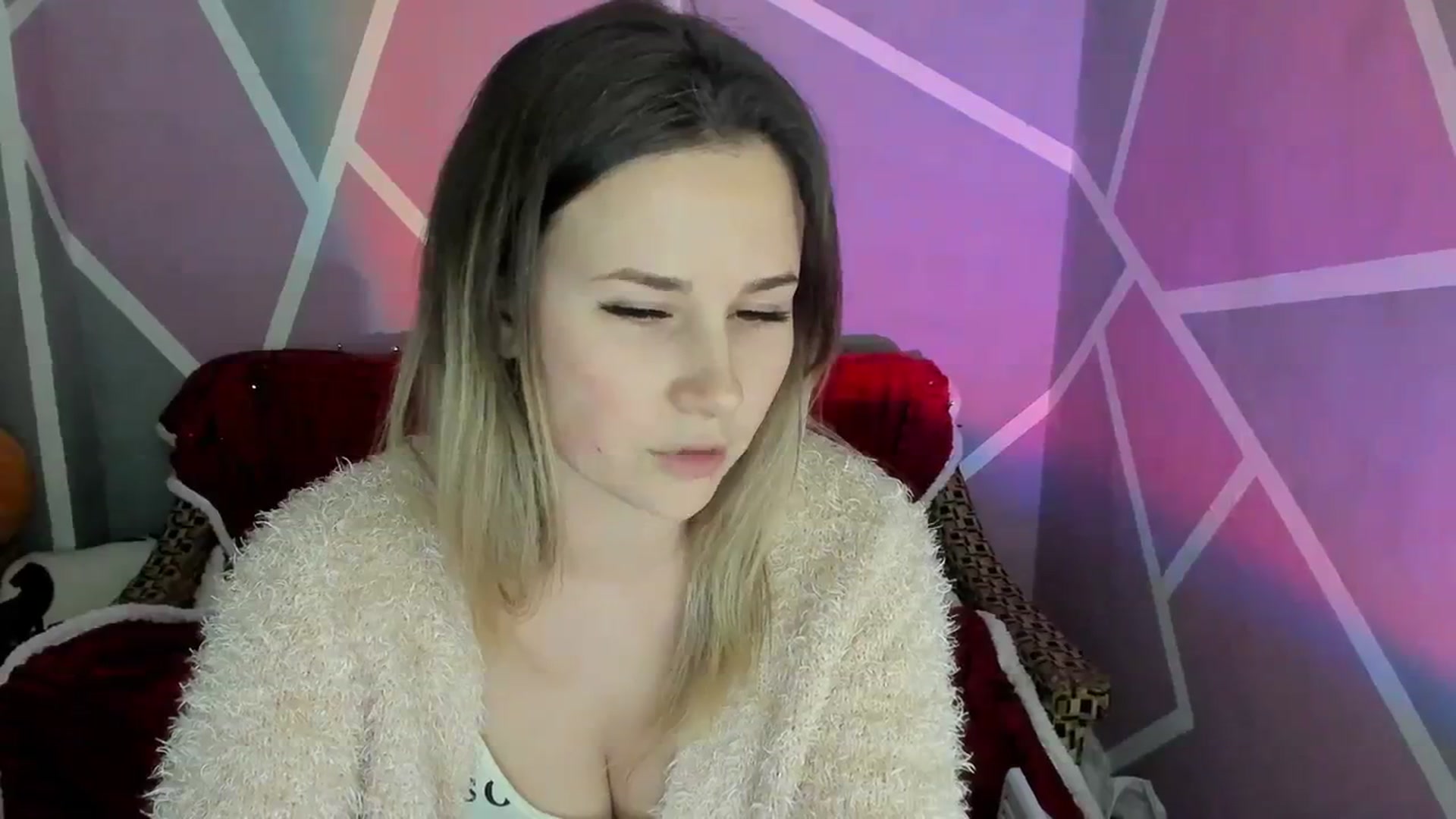 Gallery image thumbnail from Sexy_Ukr's myfreecams stream on, 03/15/2024, 18:12 image 10 of 20