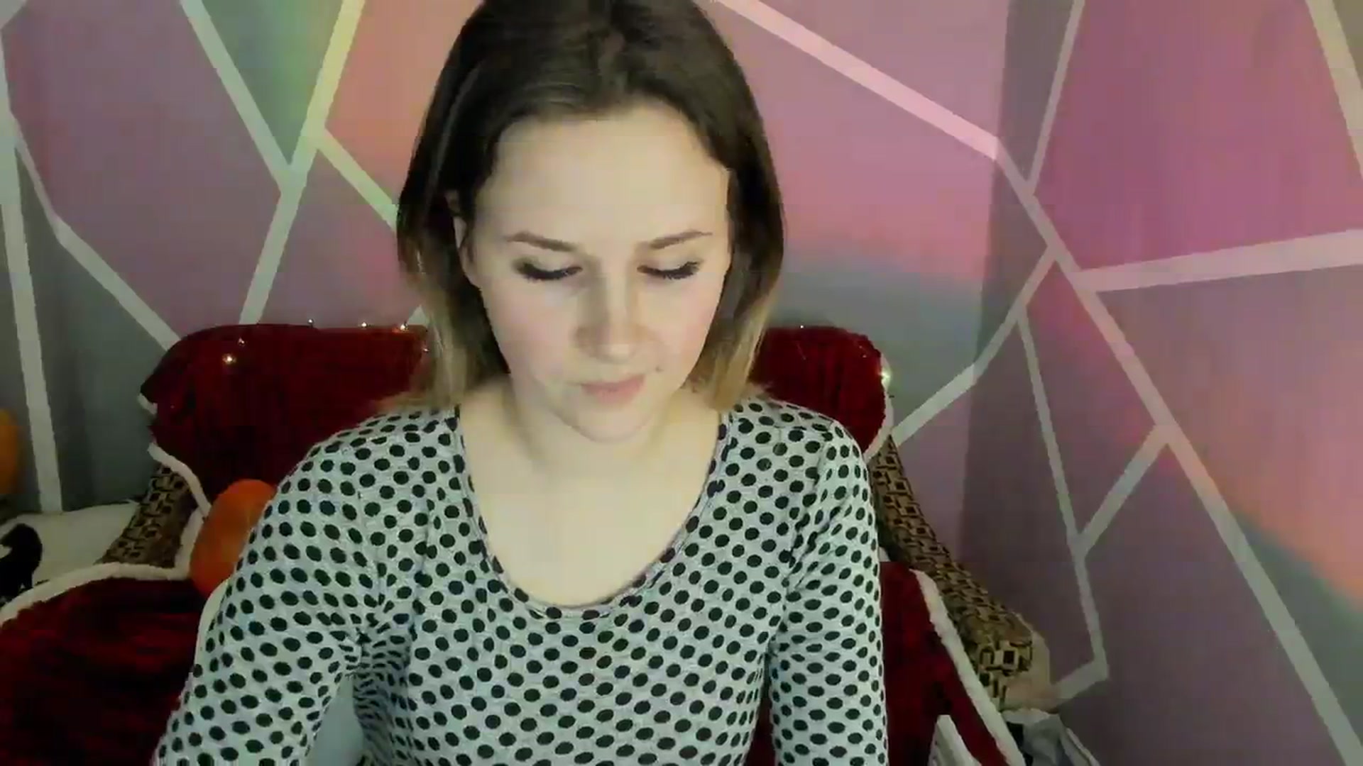 Gallery image thumbnail from Sexy_Ukr's myfreecams stream on, 03/17/2024, 18:07 image 15 of 20