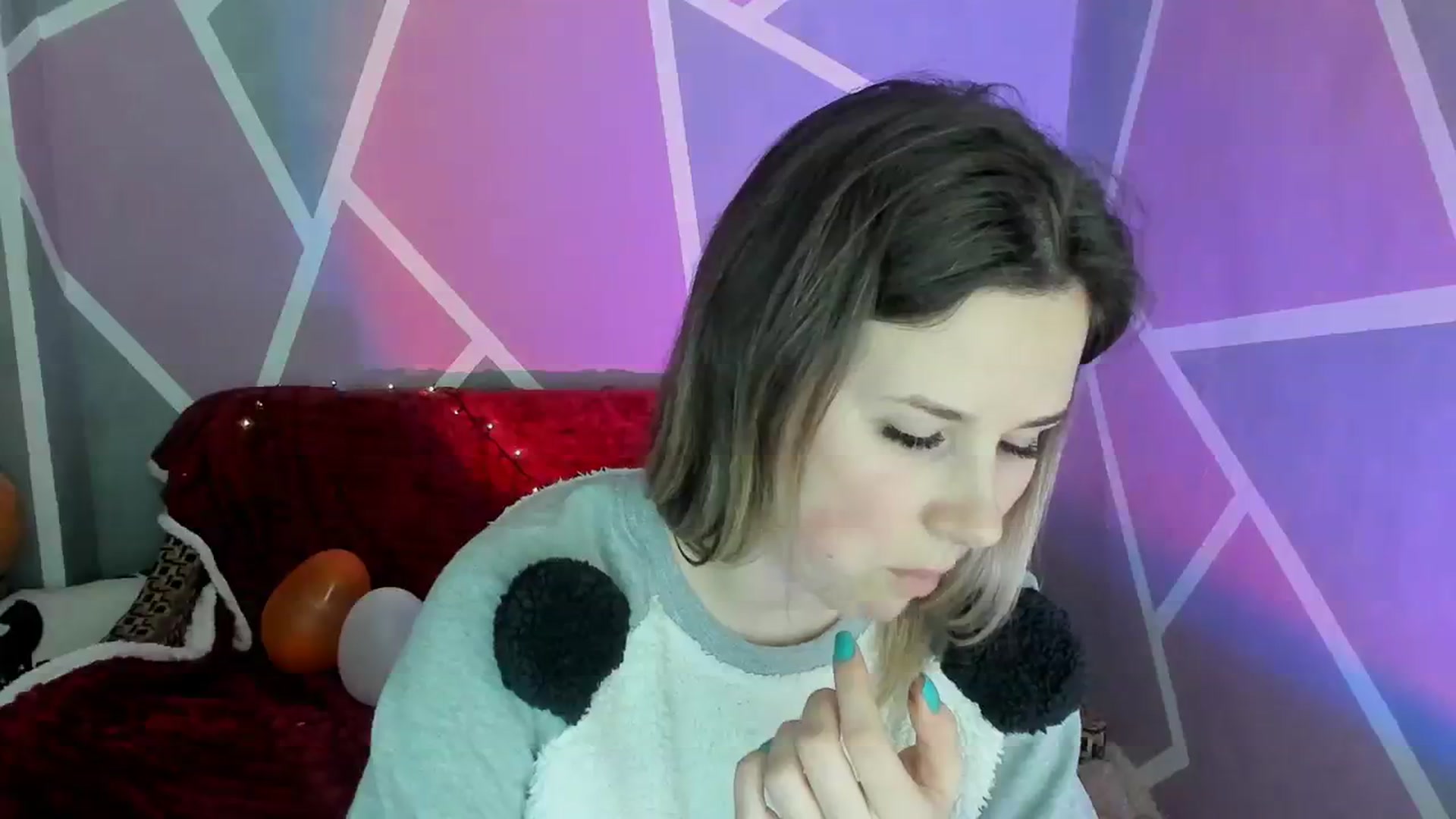 Gallery image thumbnail from Sexy_Ukr's myfreecams stream on, 03/20/2024, 20:43 image 10 of 20
