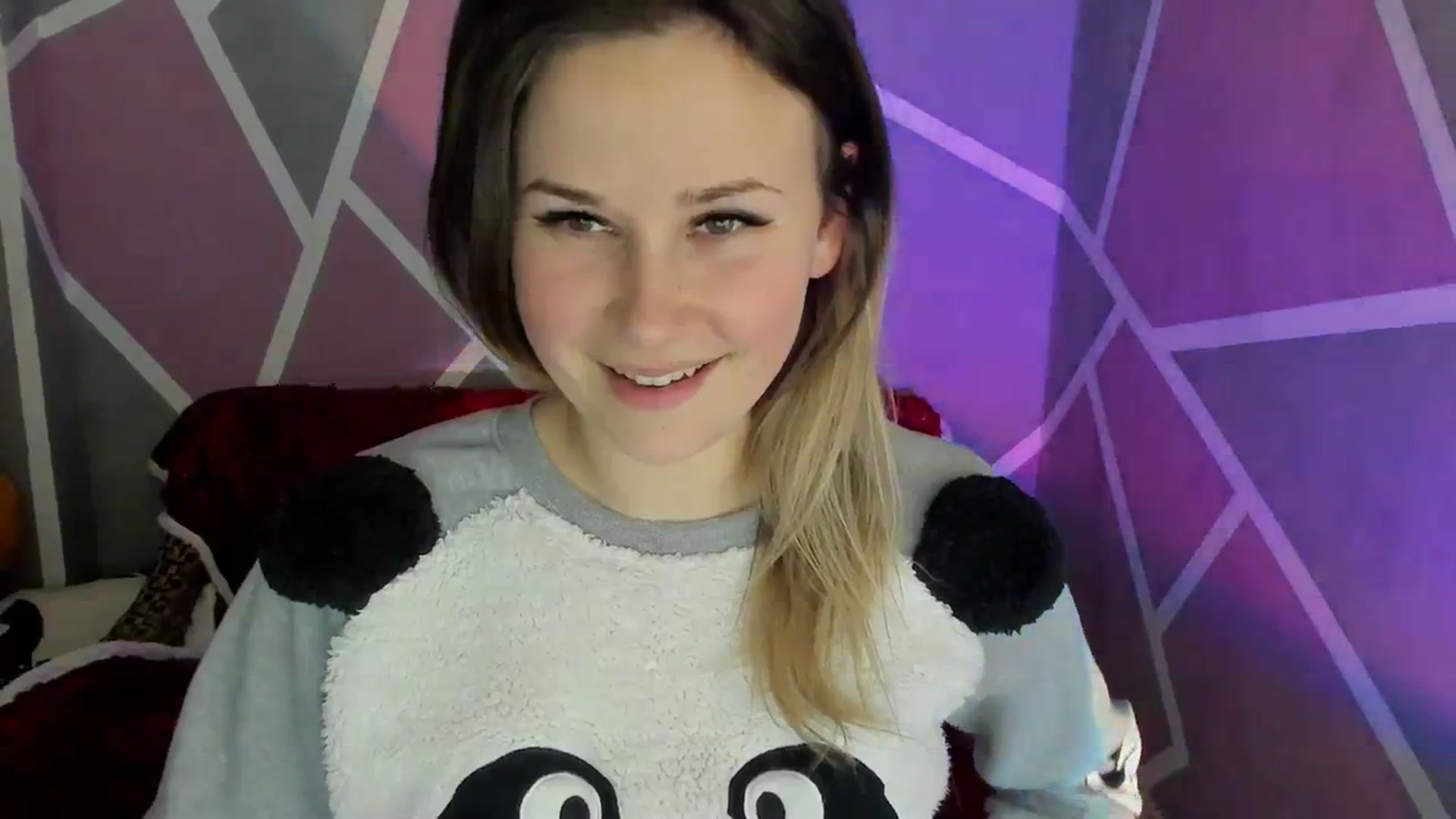 Gallery image thumbnail from Sexy_Ukr's myfreecams stream on, 03/20/2024, 20:43 image 13 of 20