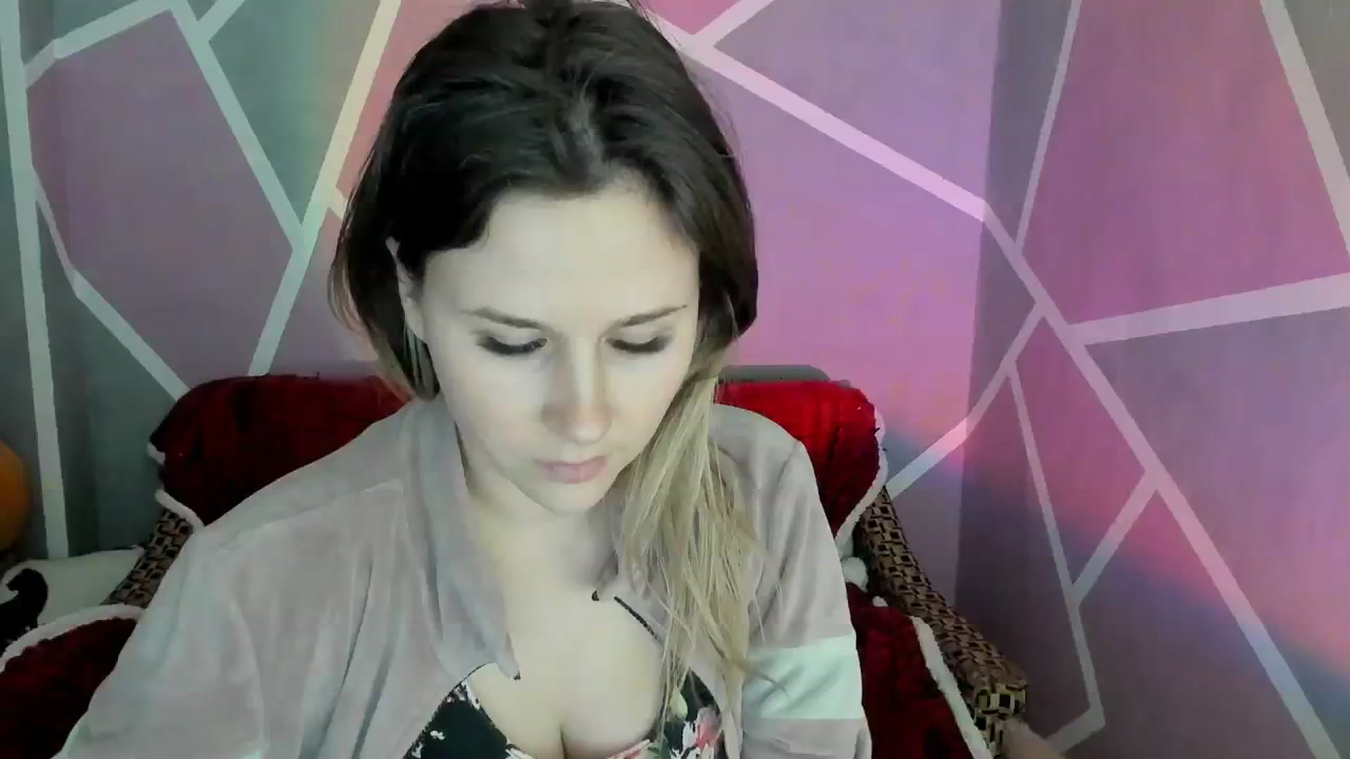 Gallery image thumbnail from Sexy_Ukr's myfreecams stream on, 03/21/2024, 18:19 image 18 of 20