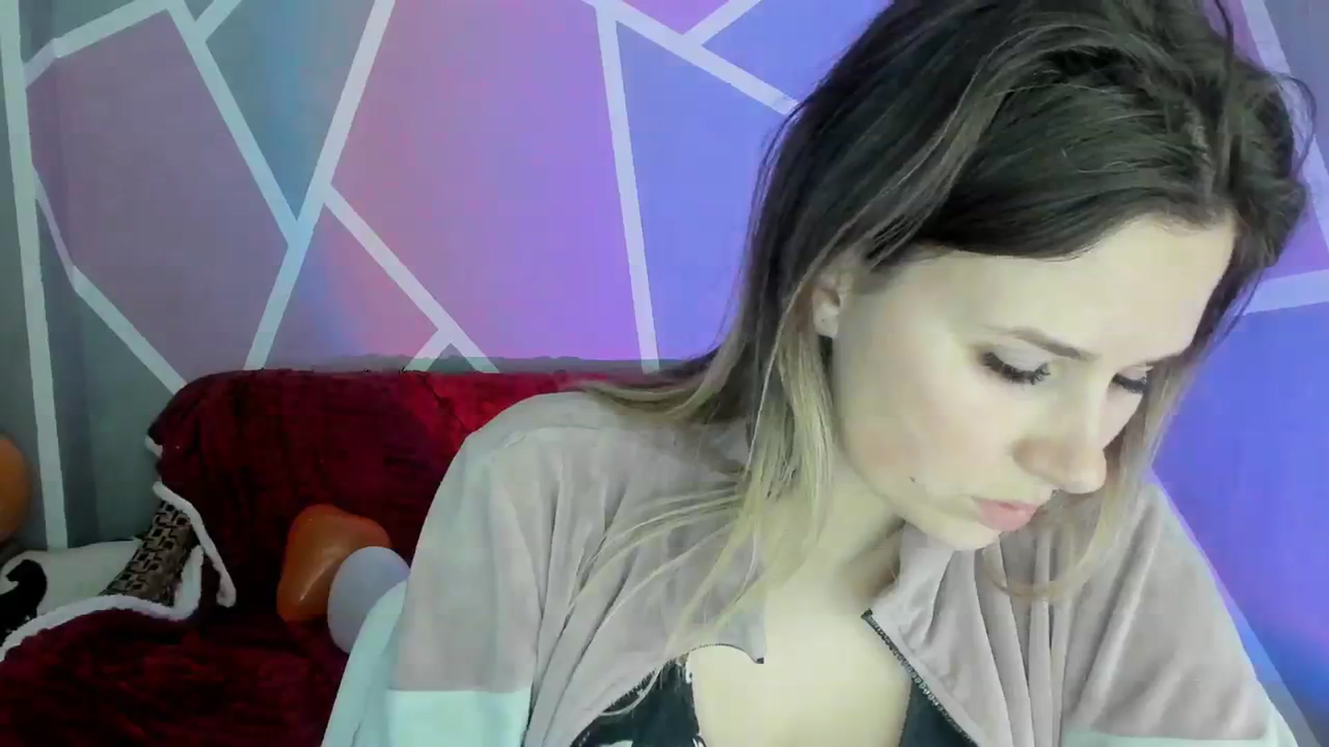 Gallery image thumbnail from Sexy_Ukr's myfreecams stream on, 03/21/2024, 18:19 image 15 of 20