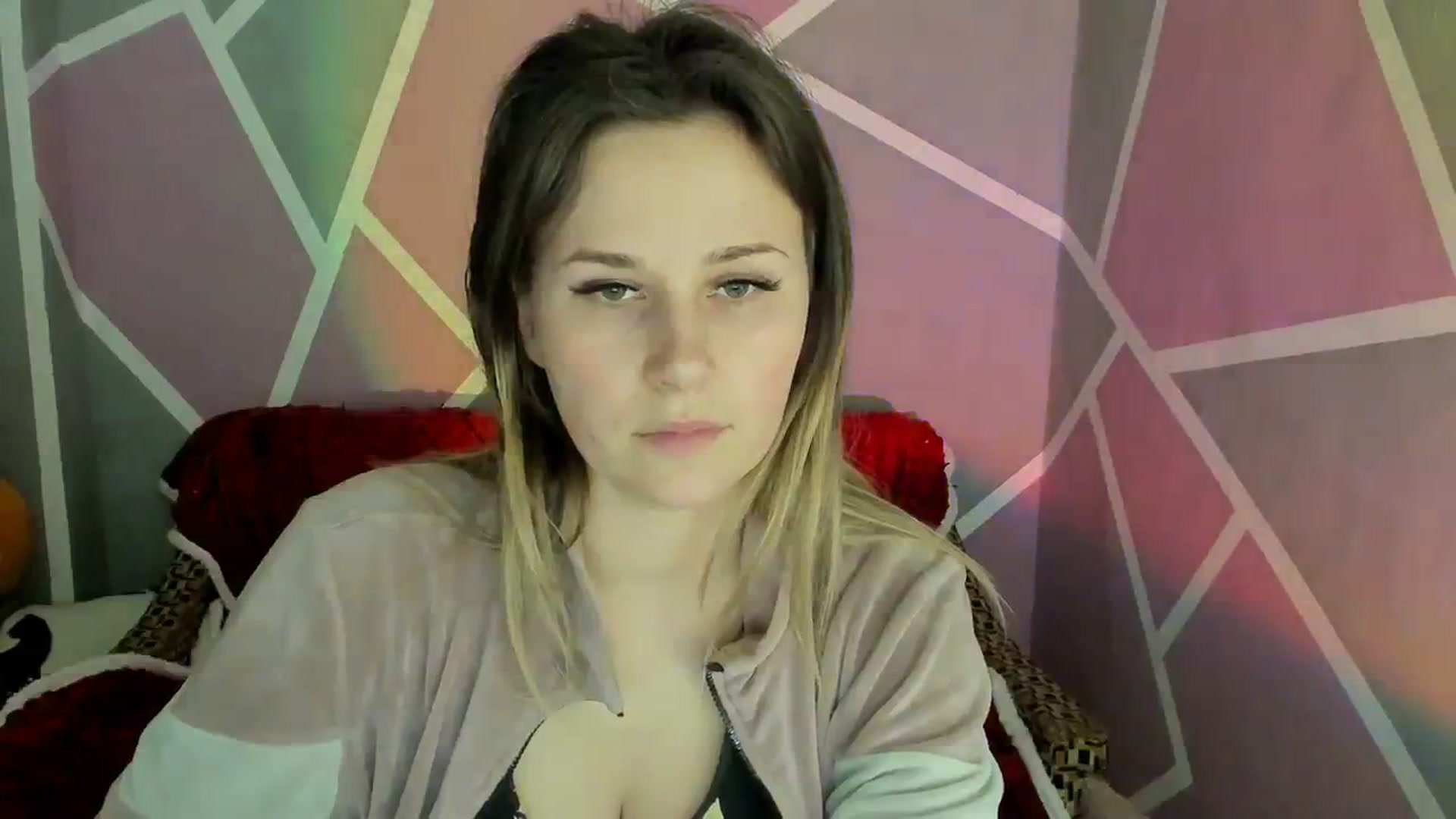 Gallery image thumbnail from Sexy_Ukr's myfreecams stream on, 03/21/2024, 19:16 image 13 of 20