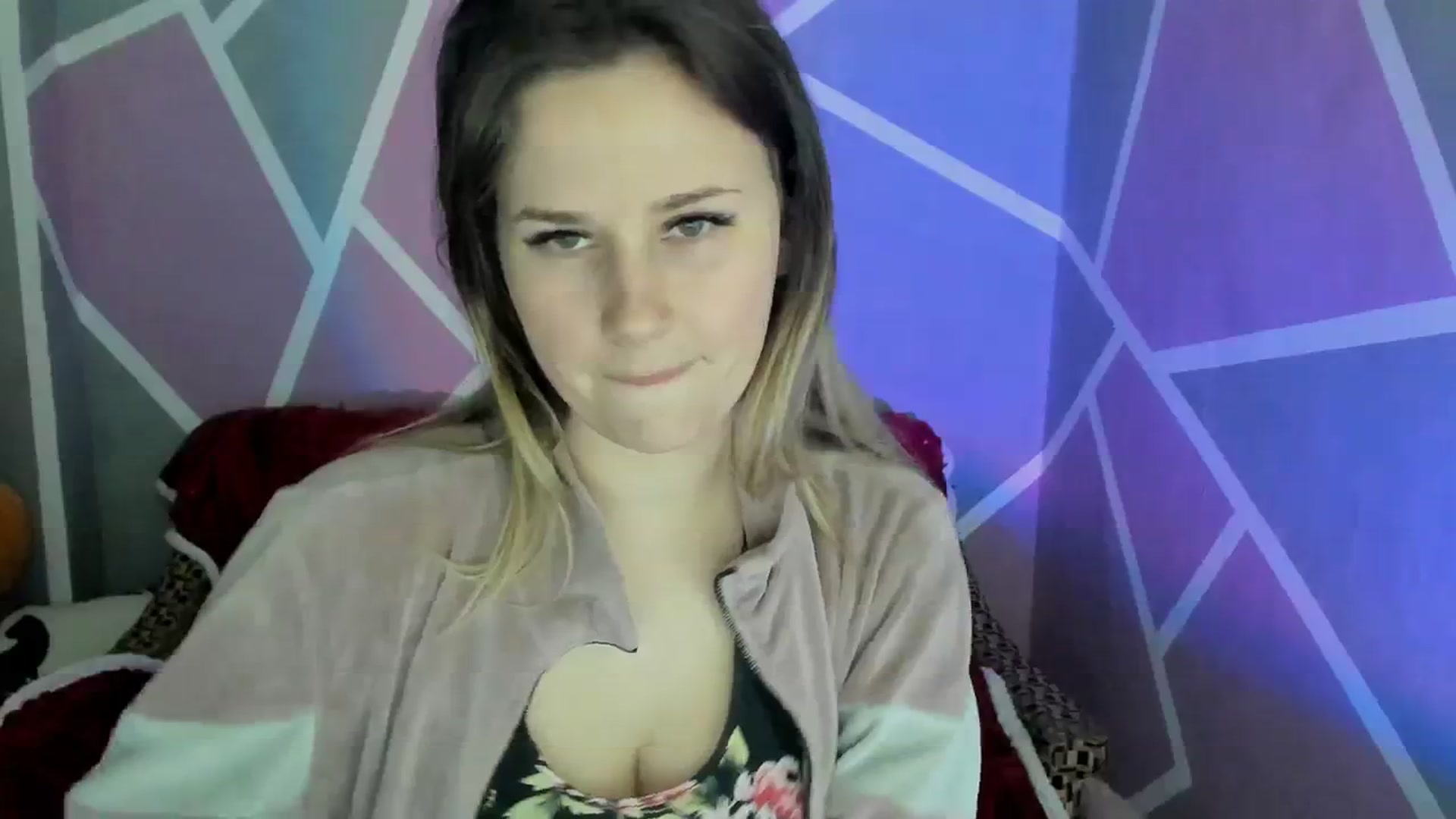 Gallery image thumbnail from Sexy_Ukr's myfreecams stream on, 03/21/2024, 19:16 image 10 of 20