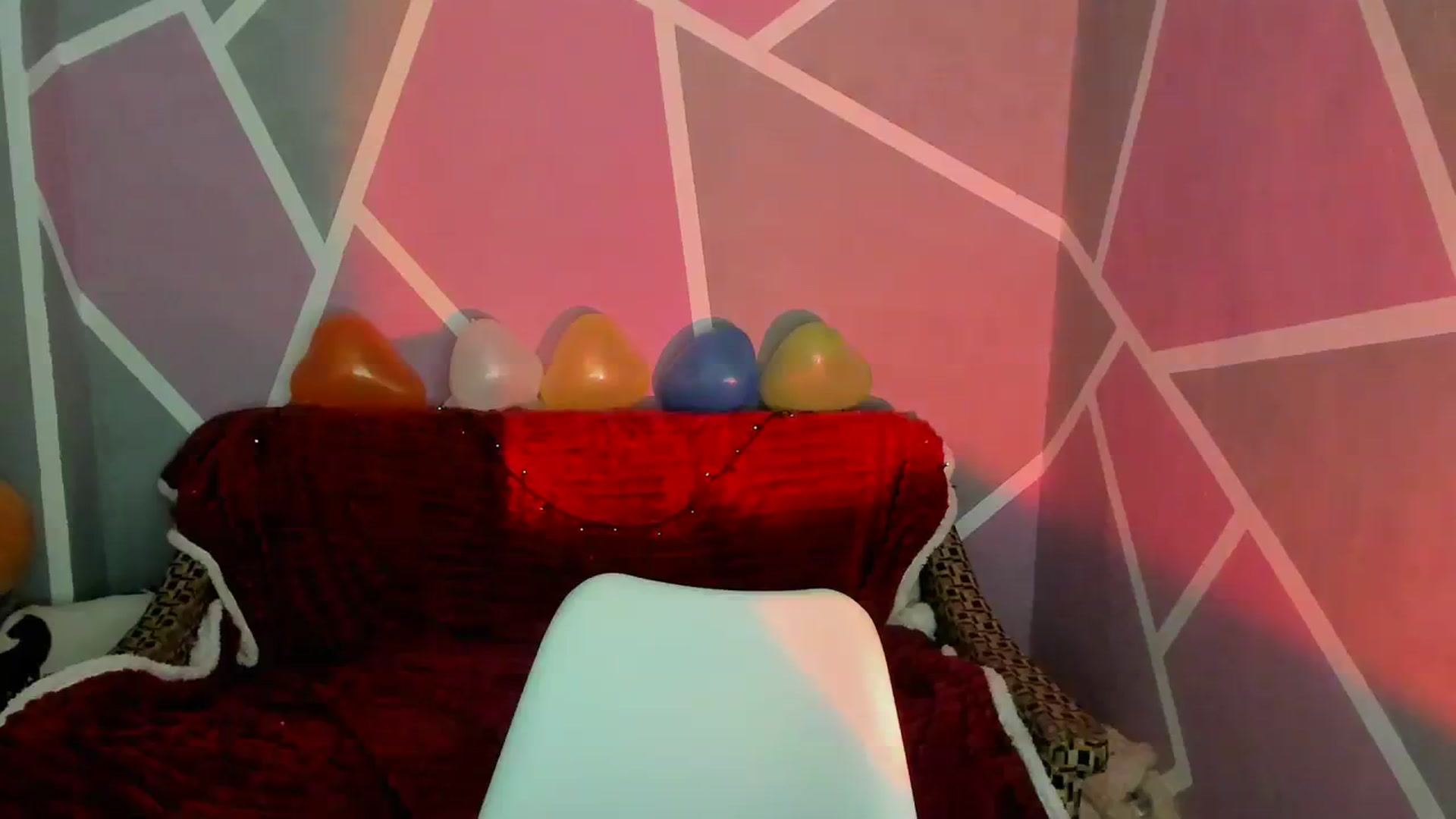 Gallery image thumbnail from Sexy_Ukr's myfreecams stream on, 03/22/2024, 18:03 image 14 of 20