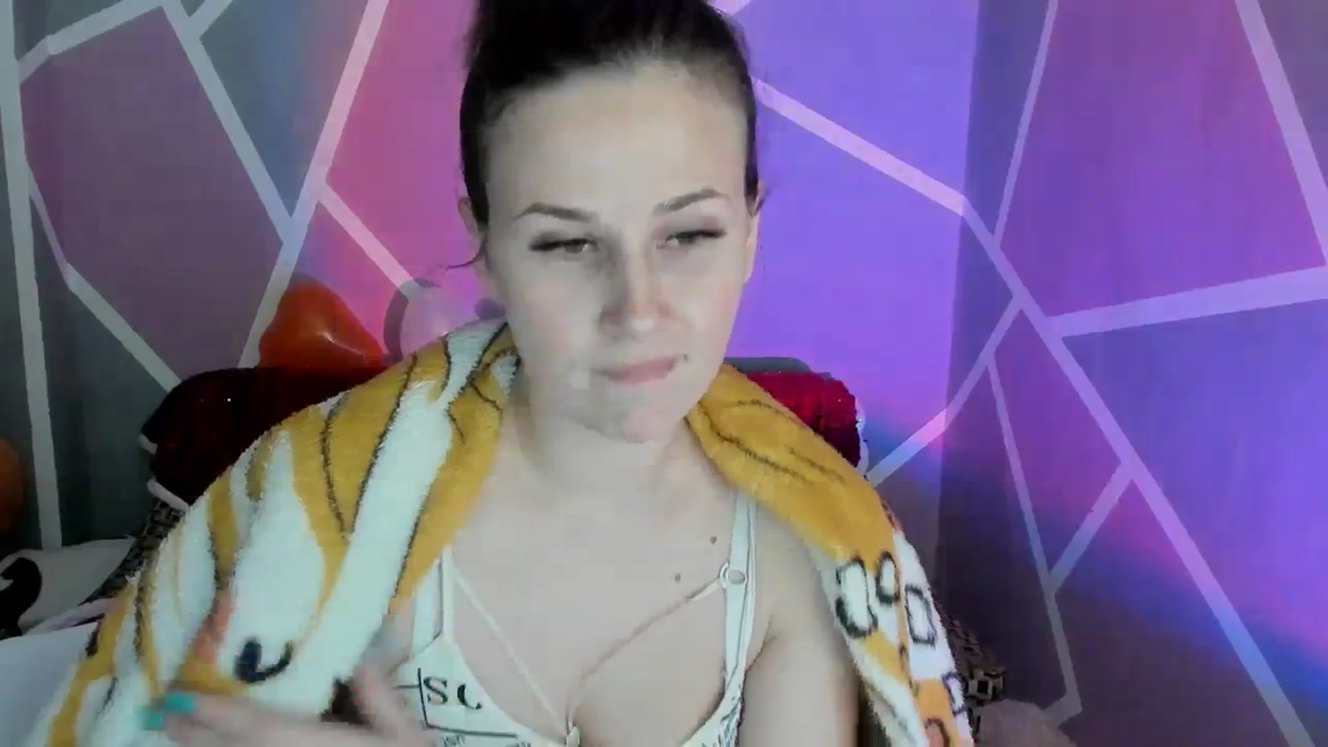 Gallery image thumbnail from Sexy_Ukr's myfreecams stream on, 03/23/2024, 19:56 image 18 of 20