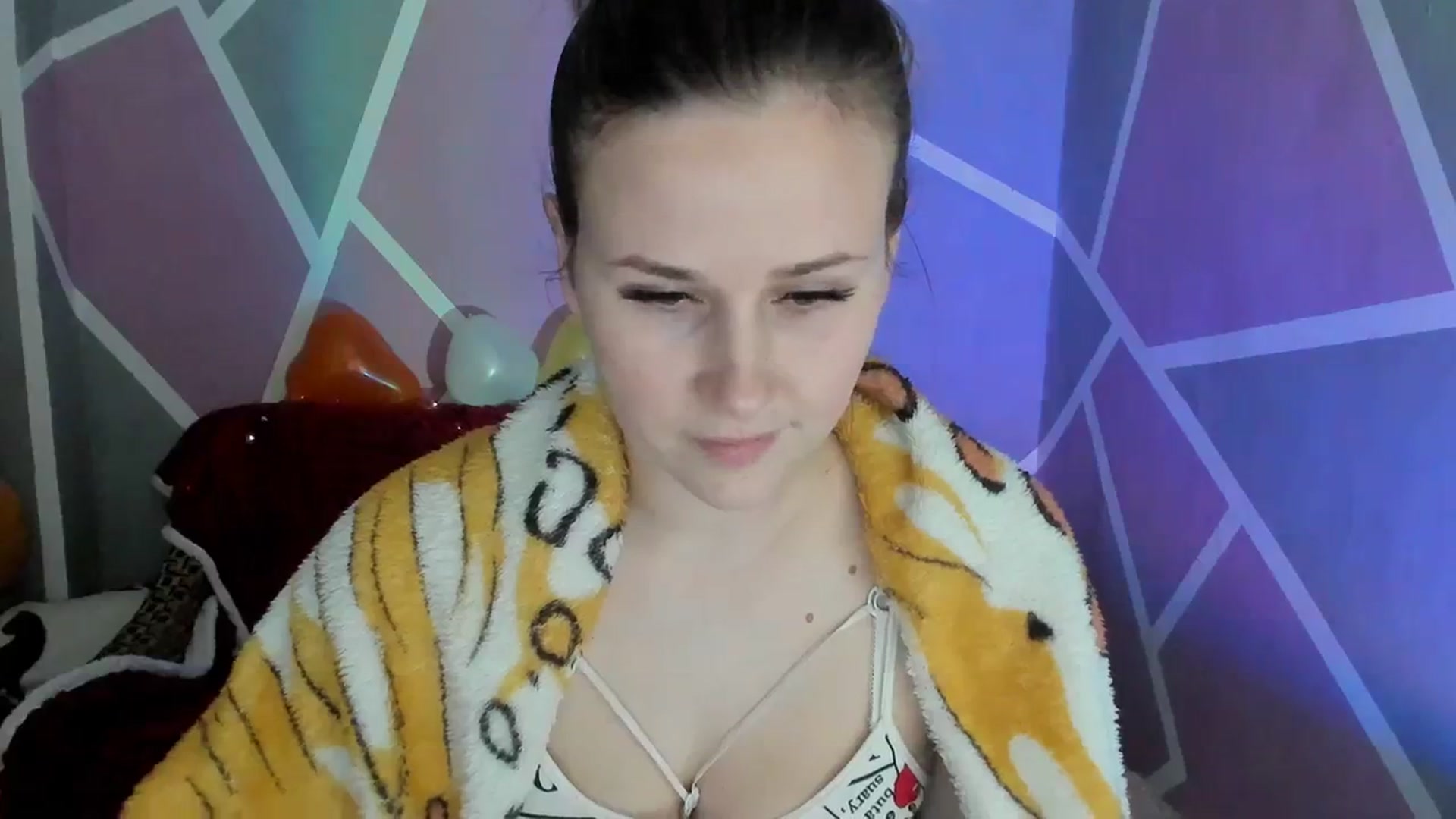 Gallery image thumbnail from Sexy_Ukr's myfreecams stream on, 03/23/2024, 19:56 image 10 of 20