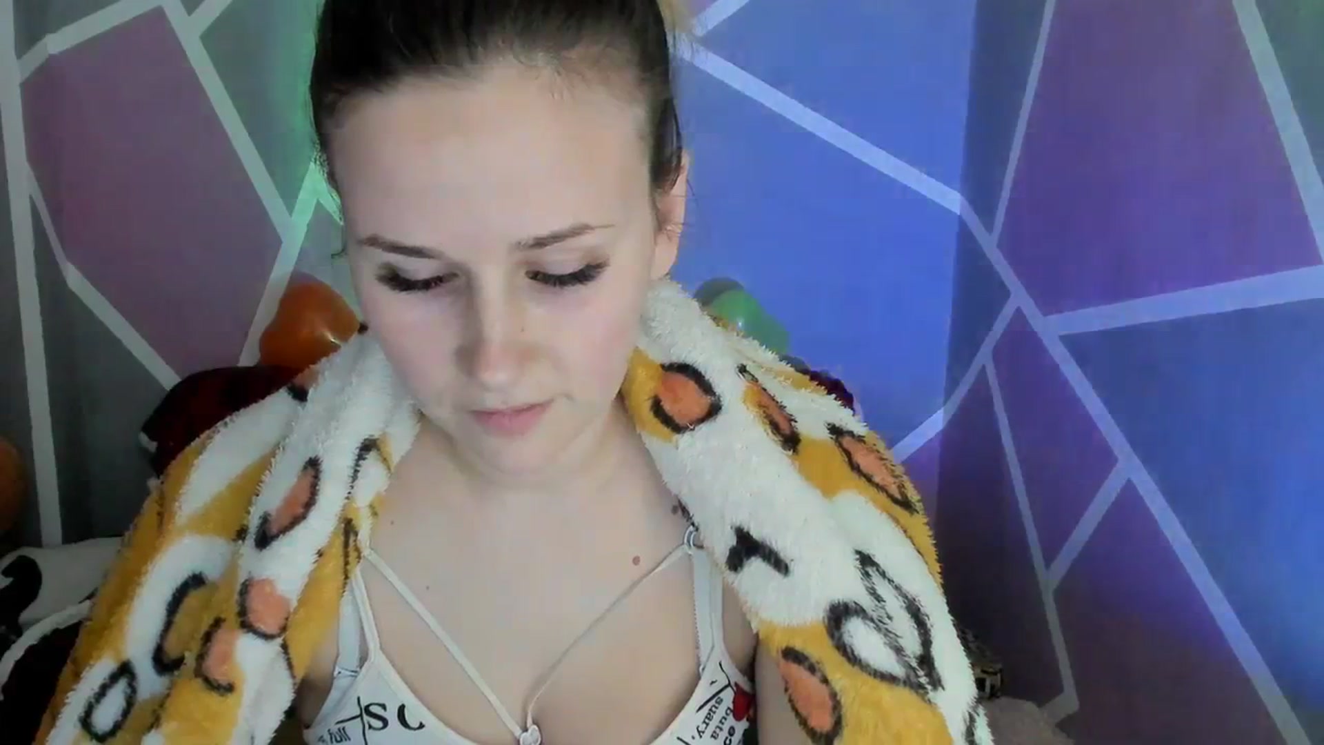 Gallery image thumbnail from Sexy_Ukr's myfreecams stream on, 03/23/2024, 19:56 image 13 of 20