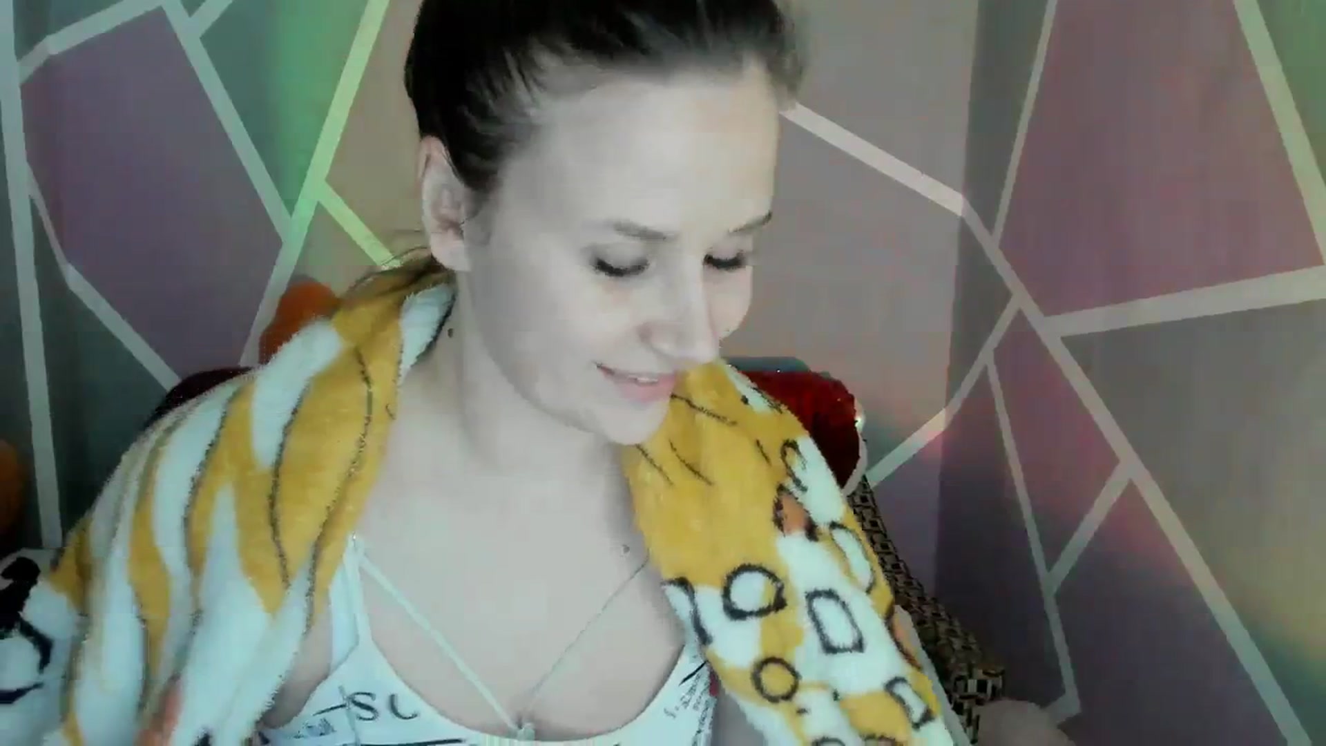 Gallery image thumbnail from Sexy_Ukr's myfreecams stream on, 03/23/2024, 19:56 image 17 of 20
