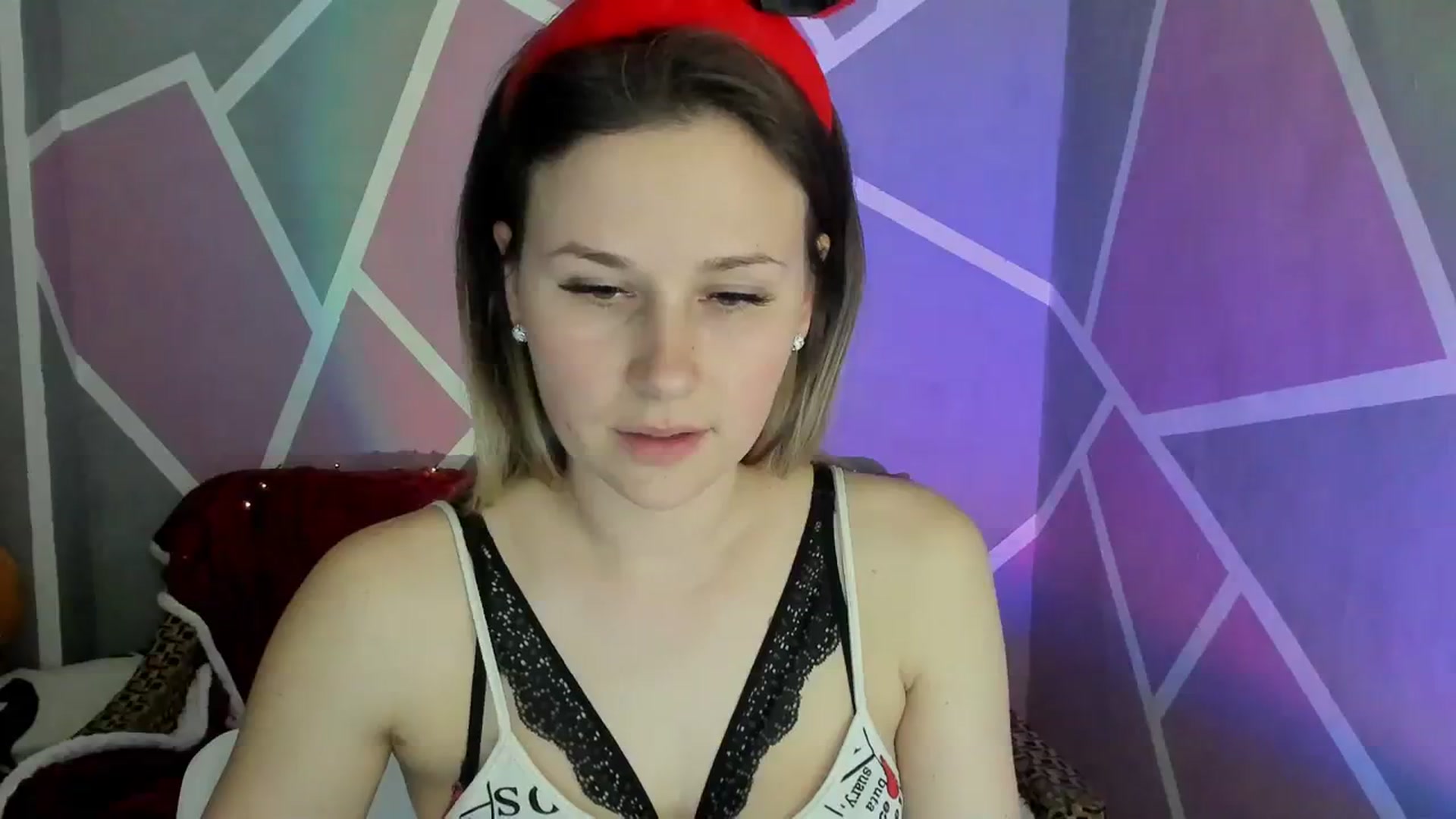 Gallery image thumbnail from Sexy_Ukr's myfreecams stream on, 03/31/2024, 18:40 image 17 of 20