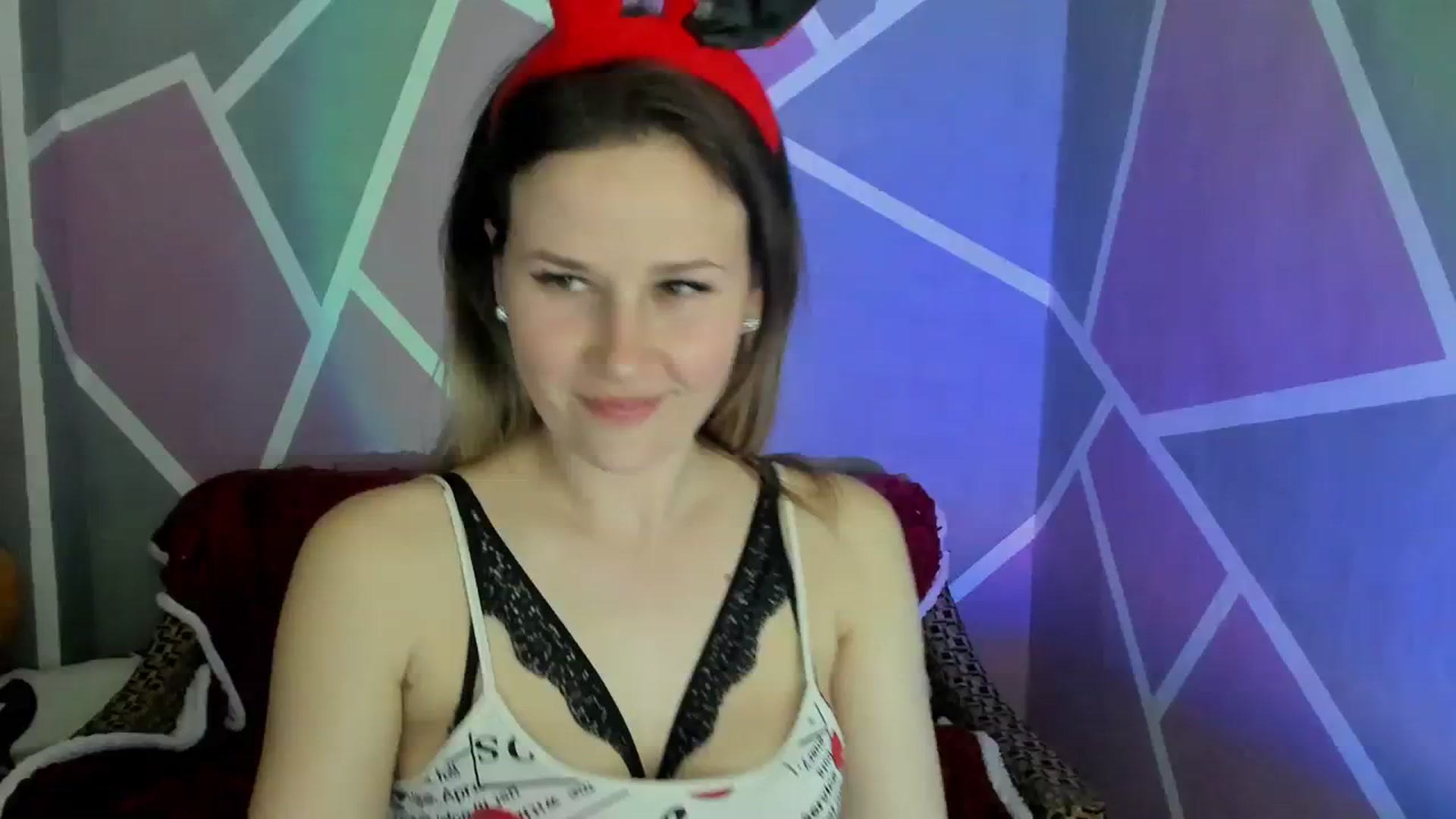 Gallery image thumbnail from Sexy_Ukr's myfreecams stream on, 03/31/2024, 18:40 image 1 of 20