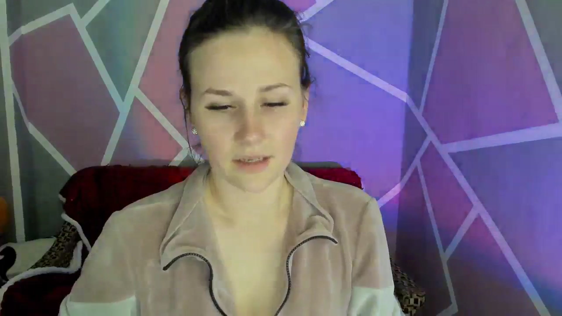 Gallery image thumbnail from Sexy_Ukr's myfreecams stream on, 04/01/2024, 18:17 image 16 of 20