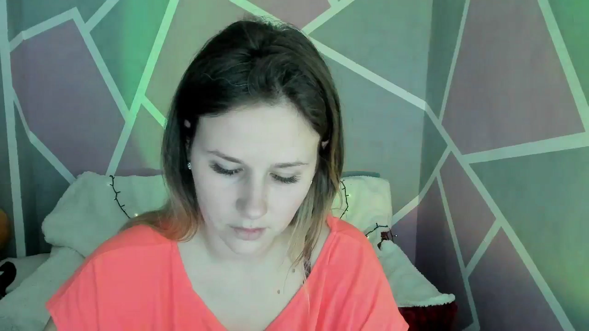 Gallery image thumbnail from Sexy_Ukr's myfreecams stream on, 04/04/2024, 17:56 image 8 of 20