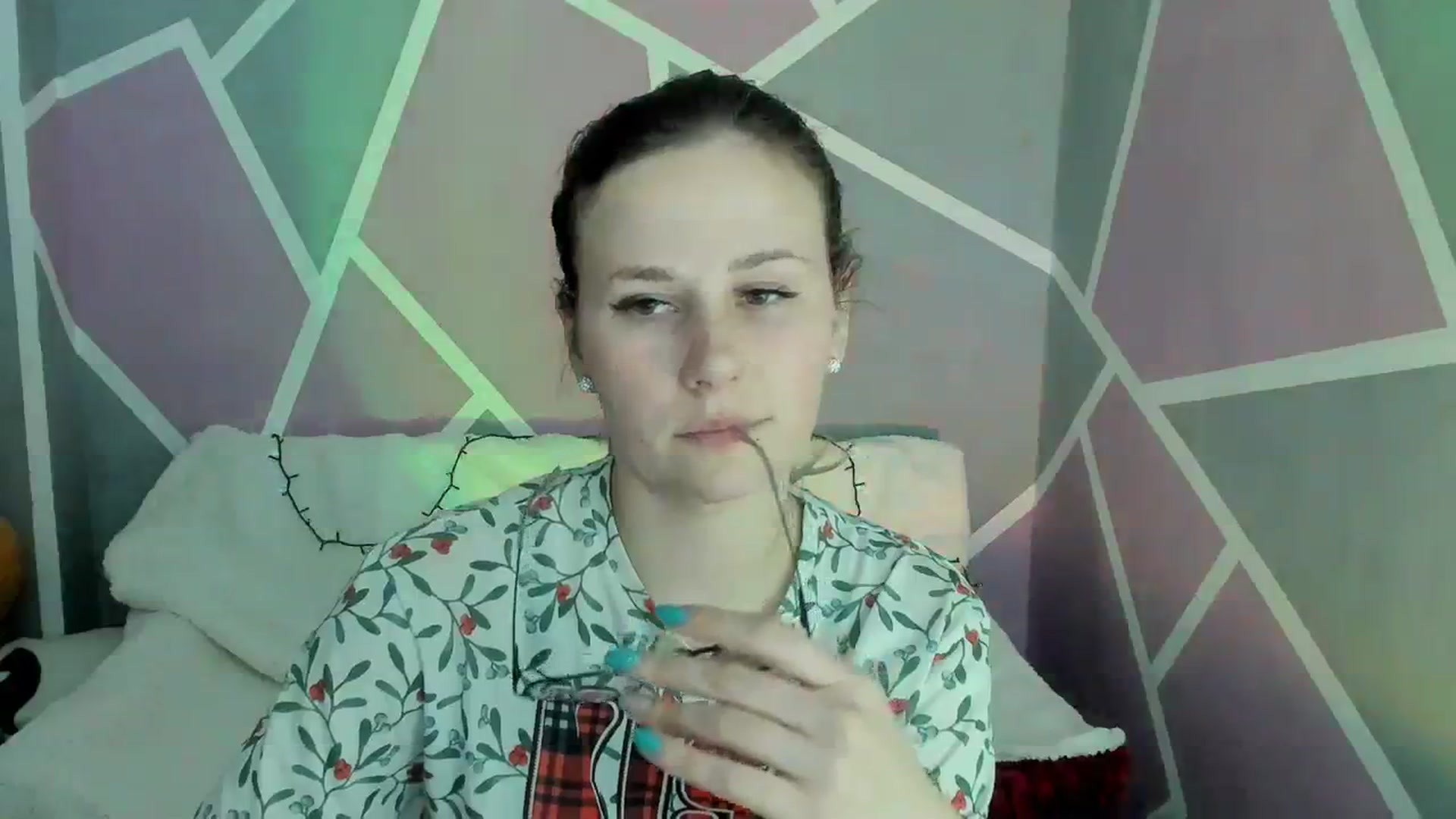 Gallery image thumbnail from Sexy_Ukr's myfreecams stream on, 04/06/2024, 16:07 image 9 of 20