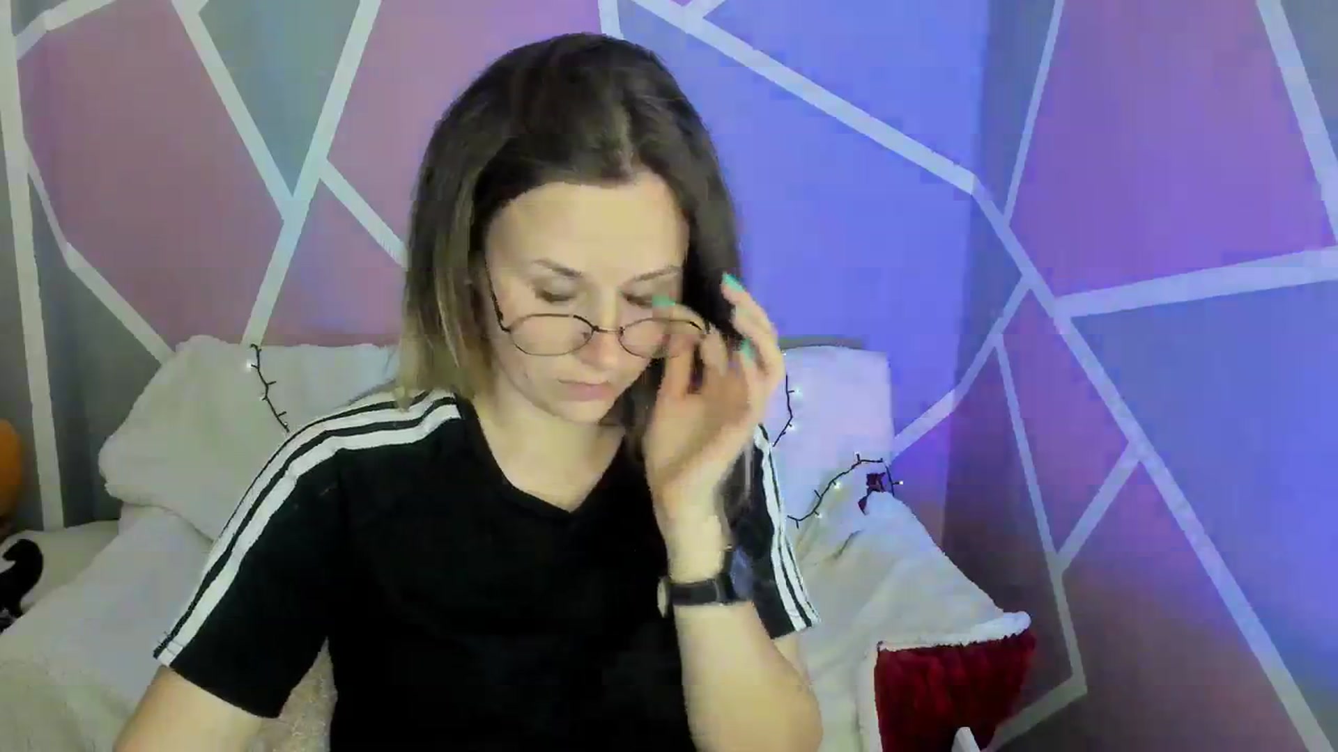 Gallery image thumbnail from Sexy_Ukr's myfreecams stream on, 04/08/2024, 18:13 image 11 of 20