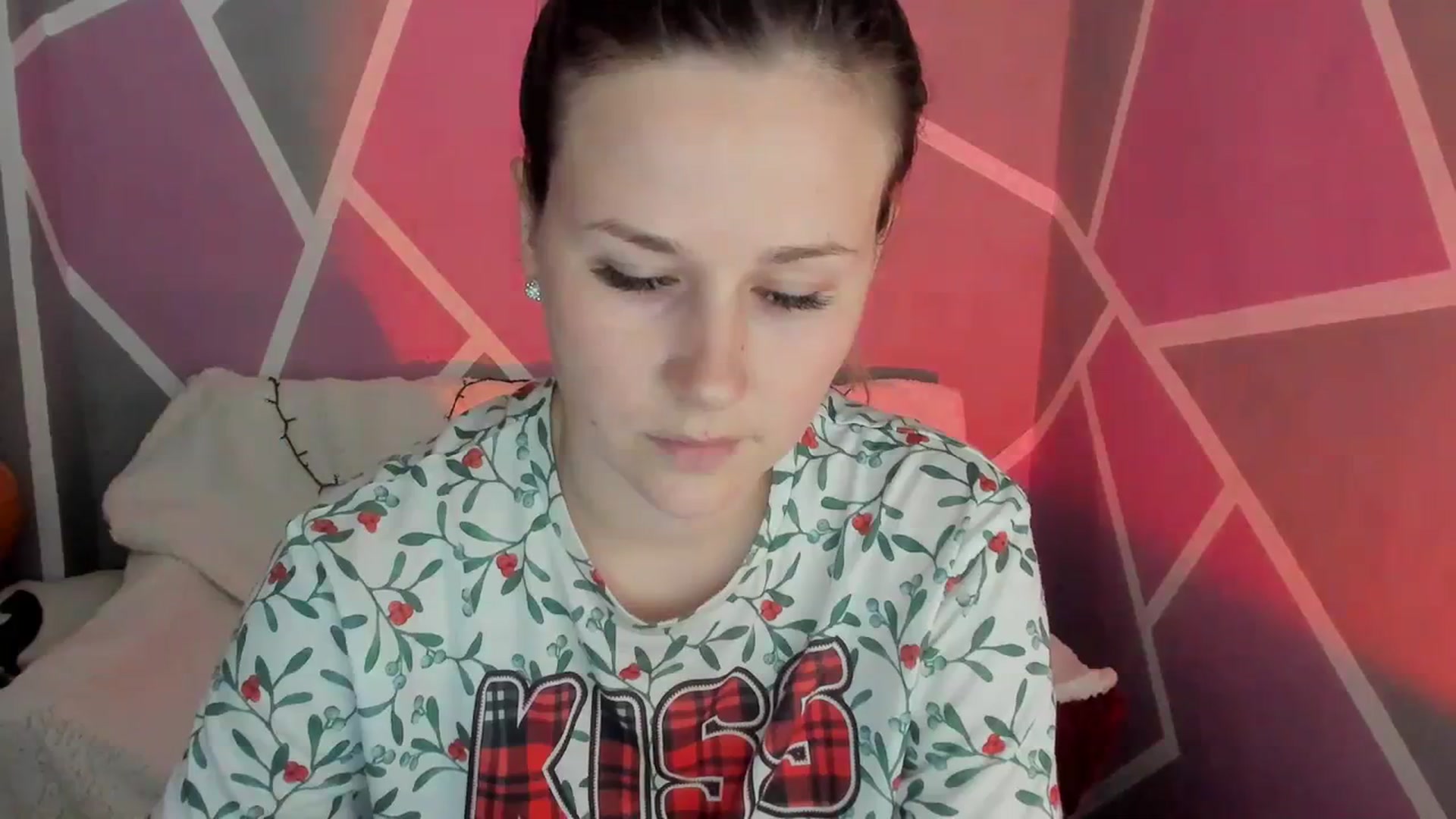Gallery image thumbnail from Sexy_Ukr's myfreecams stream on, 04/11/2024, 15:03 image 16 of 20