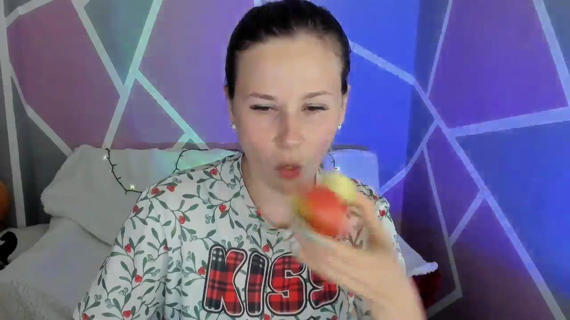 Gallery image thumbnail from Sexy_Ukr's myfreecams stream on, 04/11/2024, 16:42 image 6 of 20