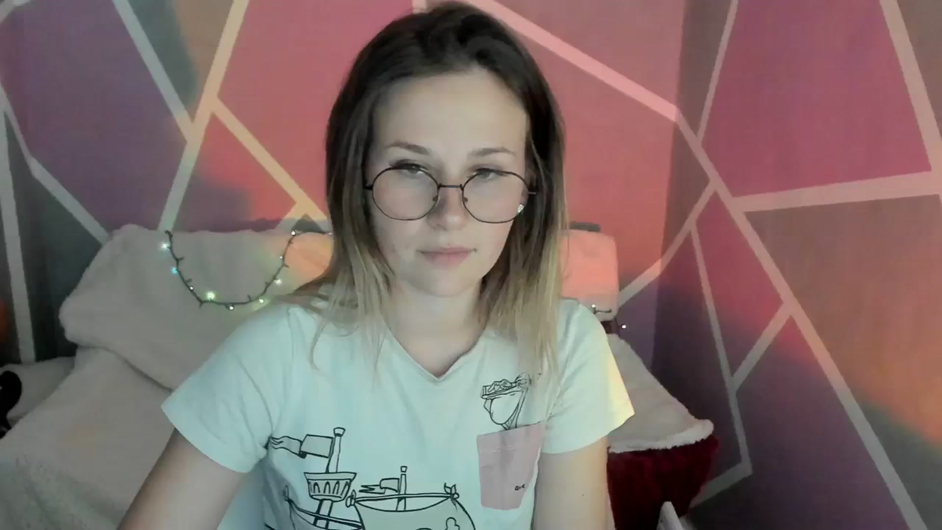 Gallery image thumbnail from Sexy_Ukr's myfreecams stream on, 04/13/2024, 16:09 image 20 of 20