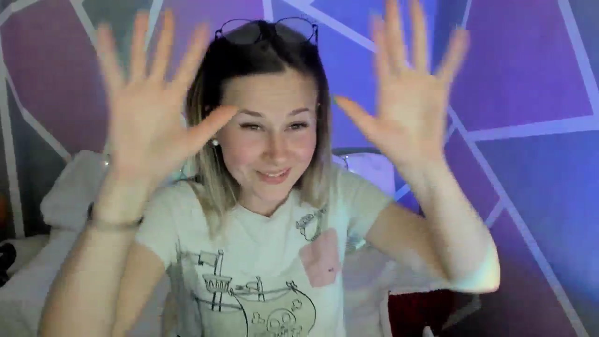 Gallery image thumbnail from Sexy_Ukr's myfreecams stream on, 04/13/2024, 17:51 image 19 of 20