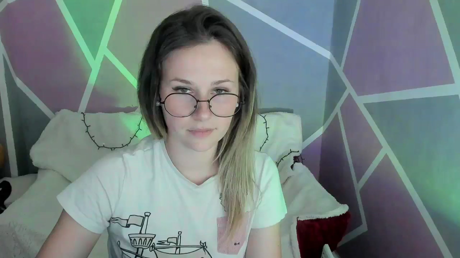 Gallery image thumbnail from Sexy_Ukr's myfreecams stream on, 04/13/2024, 17:51 image 2 of 20